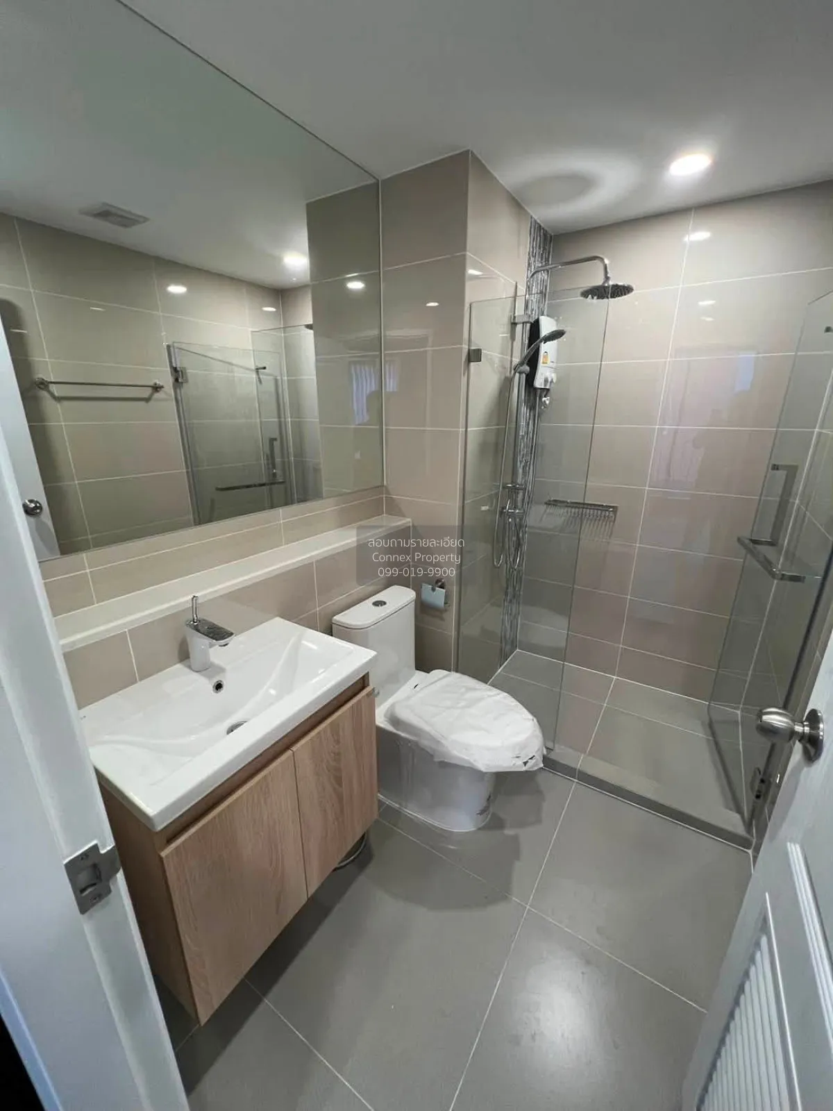 For Sale Condo , CYBIQ Ratchada 32 , Chankasem , Chatuchak , Bang 4