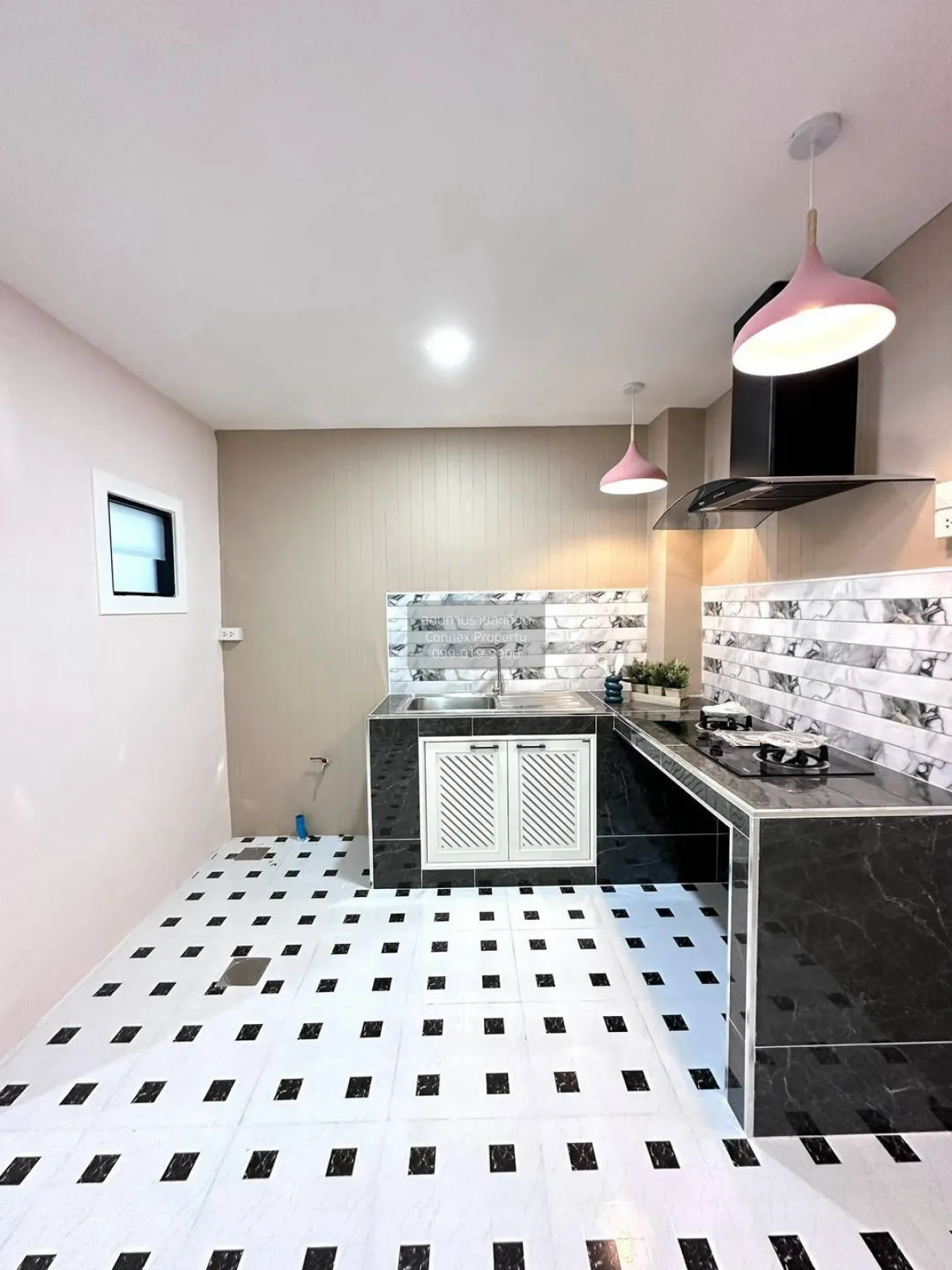 ขายทาวน์เฮ้าส์/ทาวน์โฮม  บ้านบัวทอง 2 รีโนเวทใหม่ บางรักพัฒนา บาง