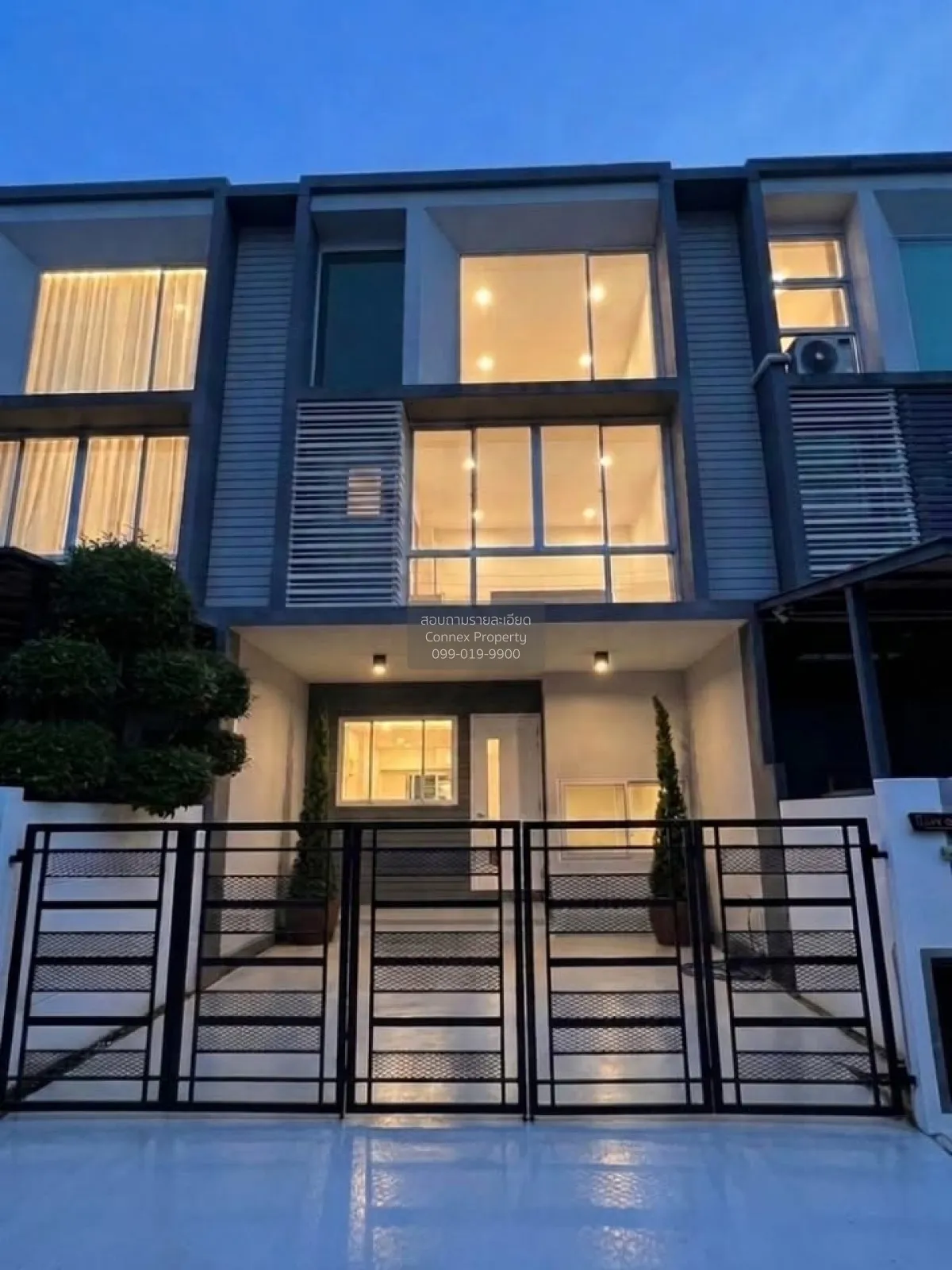 For Sale Townhouse/Townhome  , Nova Luxx Prachauthit 131 , Thung  1
