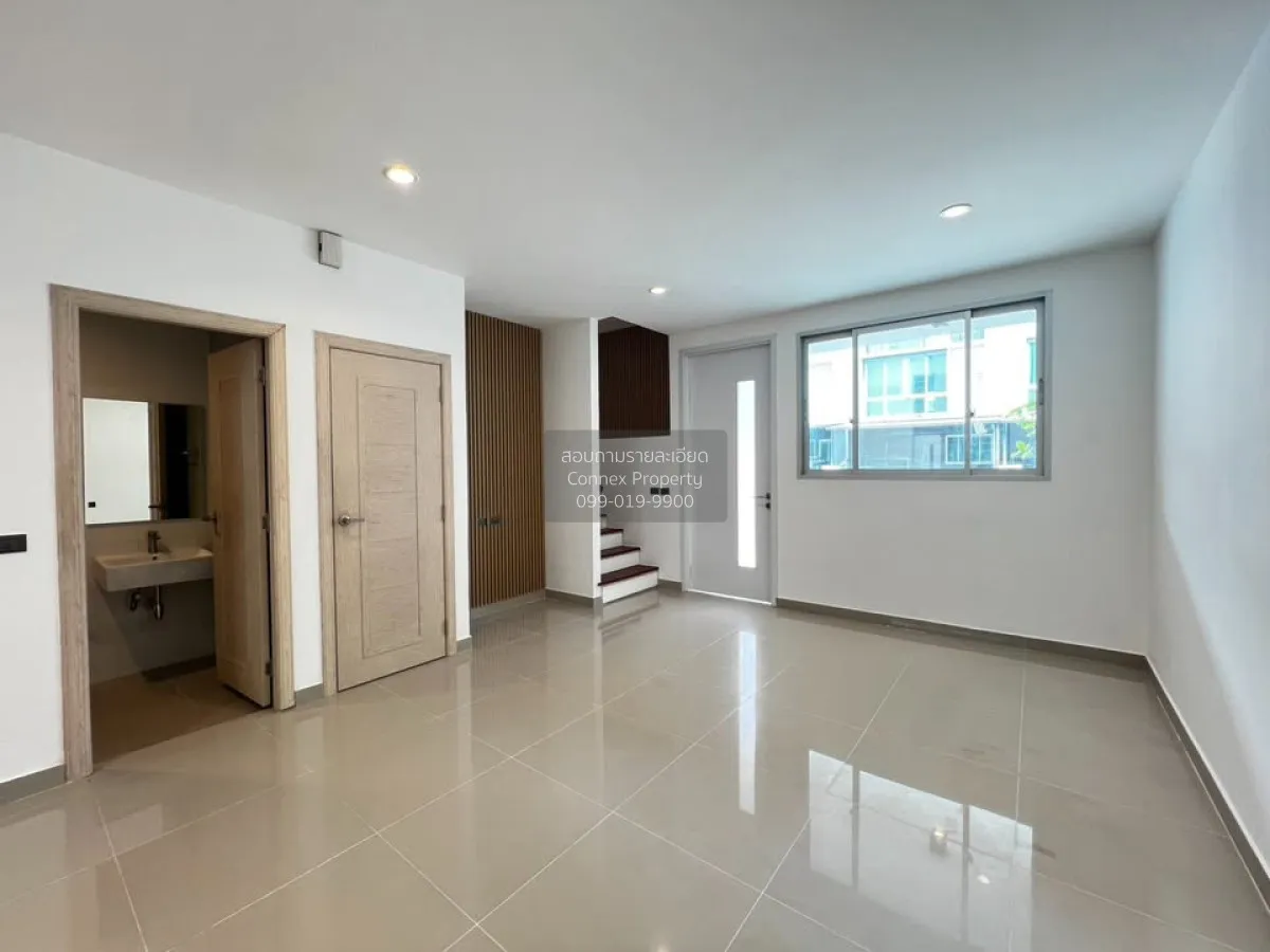For Sale Townhouse/Townhome  , Nova Luxx Prachauthit 131 , Thung  3