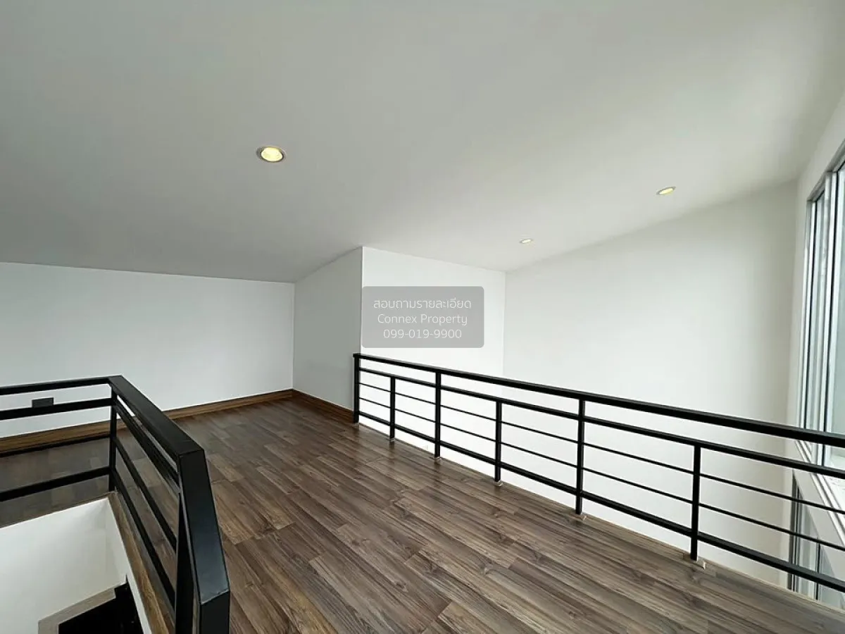For Sale Townhouse/Townhome  , Nova Luxx Prachauthit 131 , Thung 