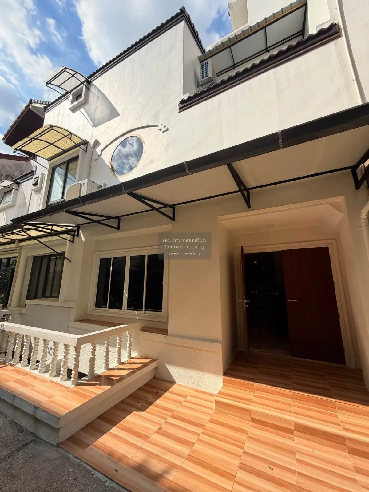 For Rent Townhouse/Townhome  , Lan Thong Sathorn , BTS-Chong Nons 1