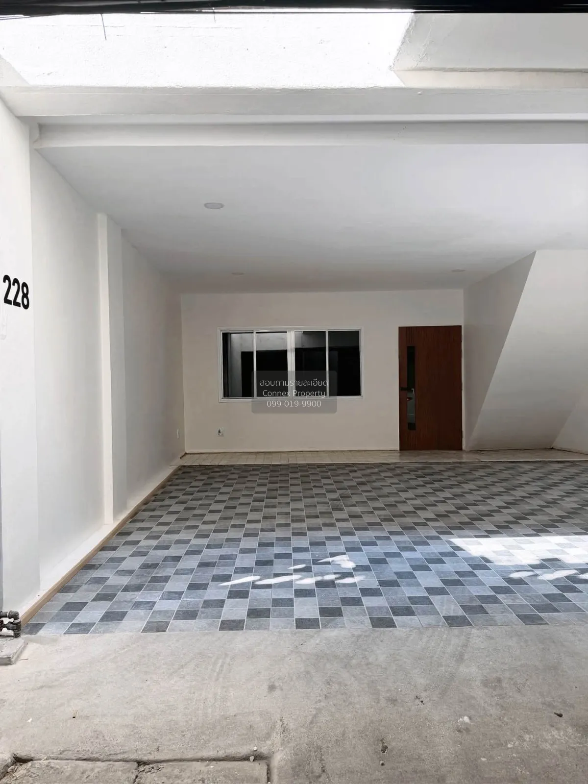 For Rent Townhouse/Townhome  , Lan Thong Sathorn , BTS-Chong Nons 2