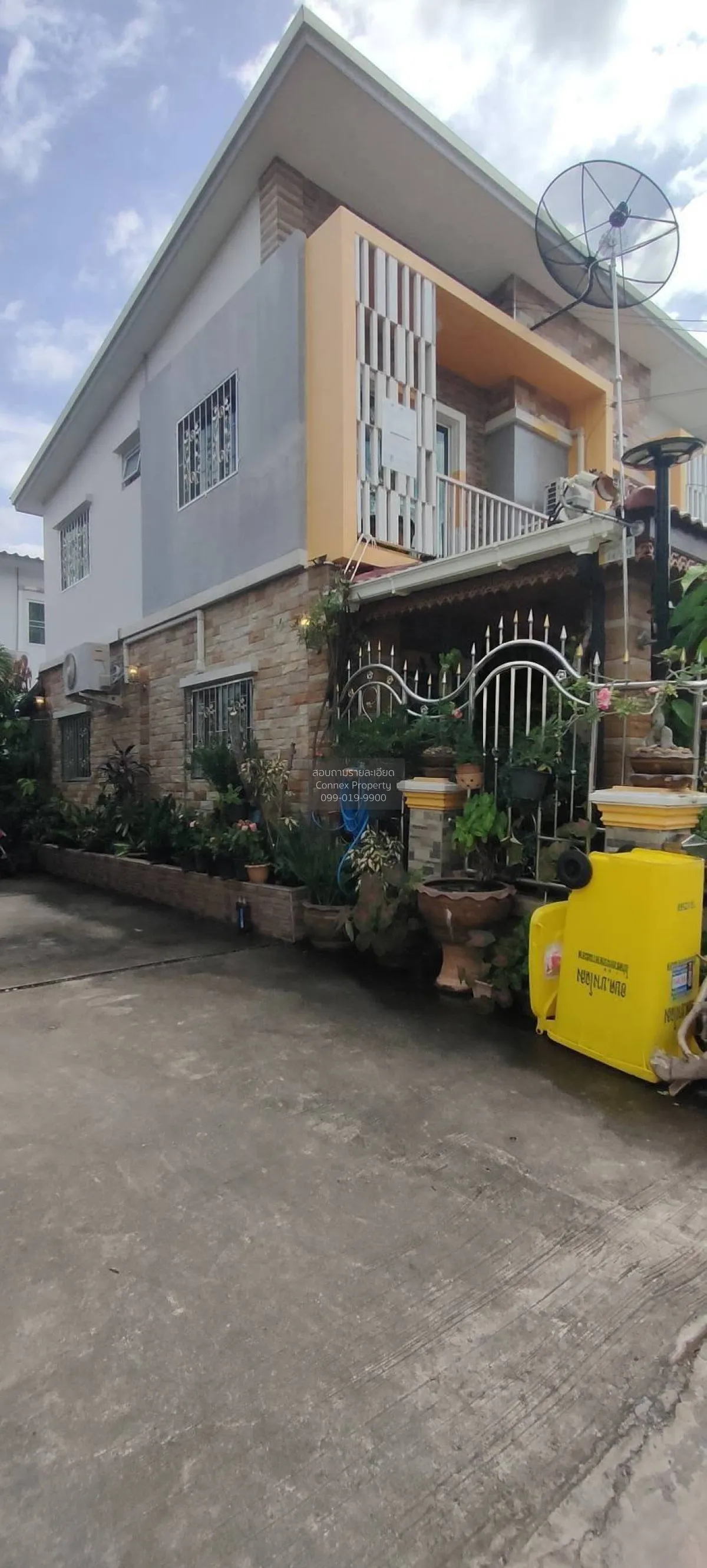 For Sale Townhouse/Townhome  , Nirun Ville 10 , Bang Chalong , Ba 2