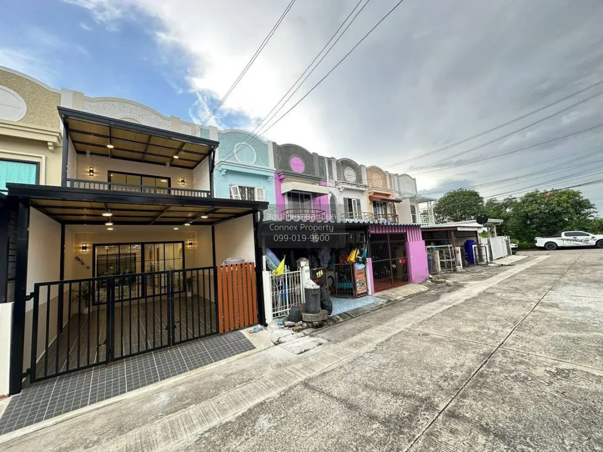 ขายทาวน์เฮ้าส์/ทาวน์โฮม  สิรารมย์ บางบัวทอง รีโนเวทใหม่ พิมลราช บ 2