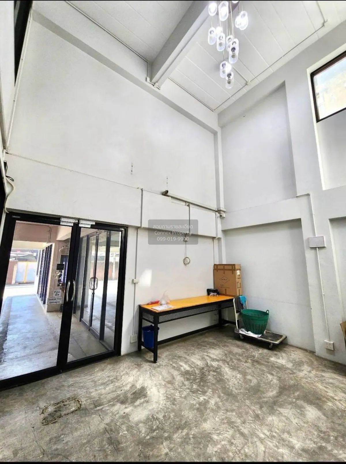 For Sale 4 storey office building + lift , Din Daeng , Din Daeng 