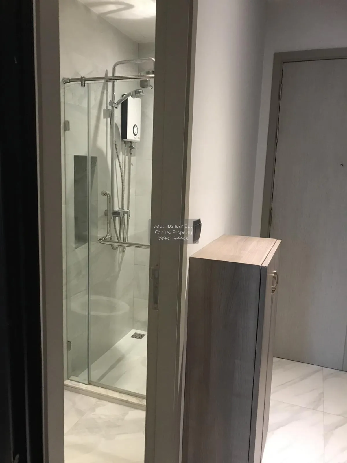 FOR RENT condo , RHYTHM Ekkamai , BTS-Ekkamai , Khlong Tan Nuea ,