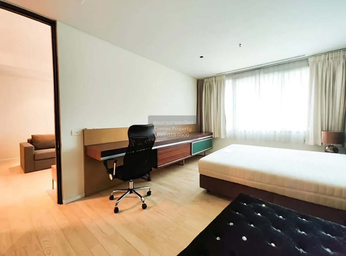 For Rent Condo , The Lakes , nice view , high floor , corner unit