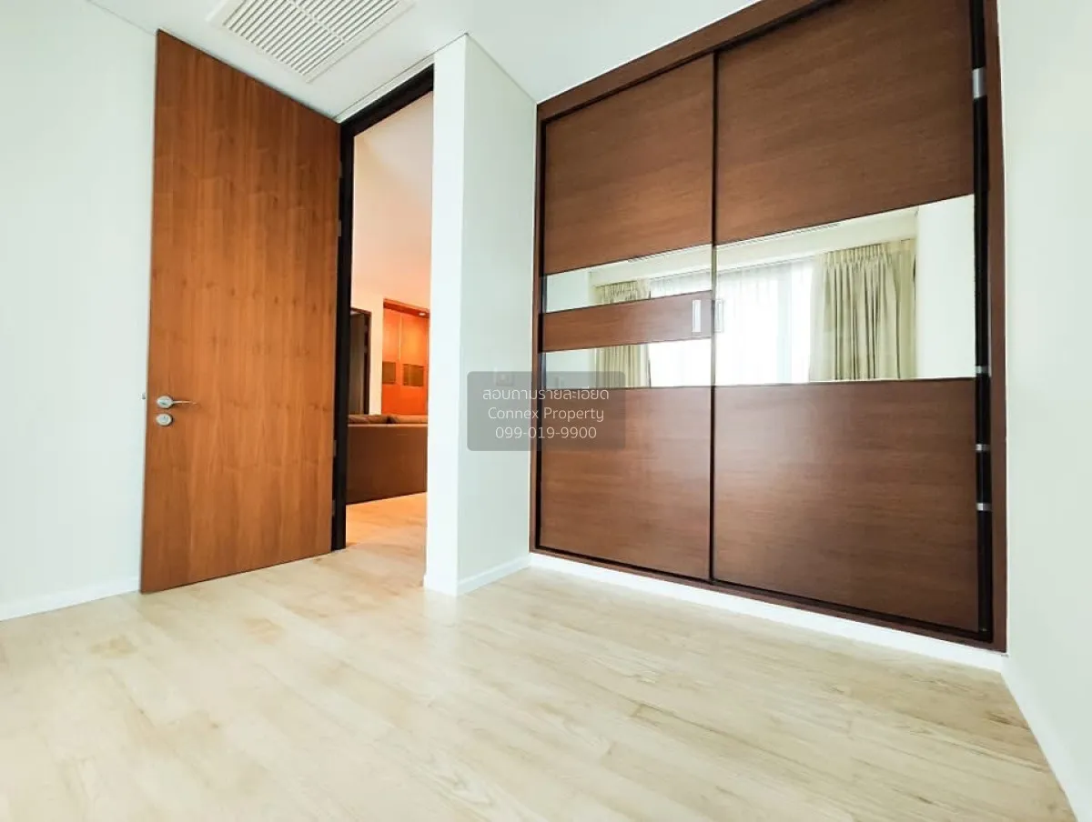 For Rent Condo , The Lakes , nice view , high floor , corner unit