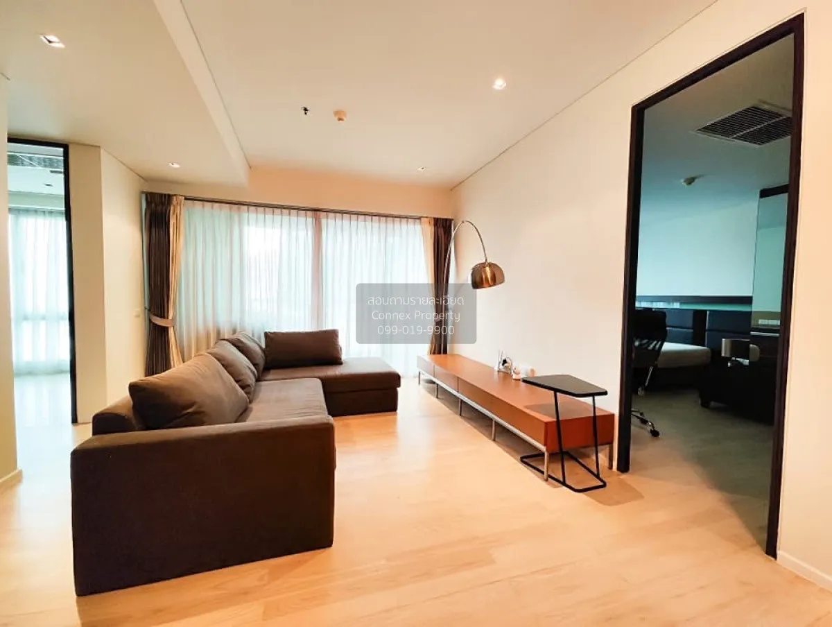 For Rent Condo , The Lakes , nice view , high floor , corner unit 1