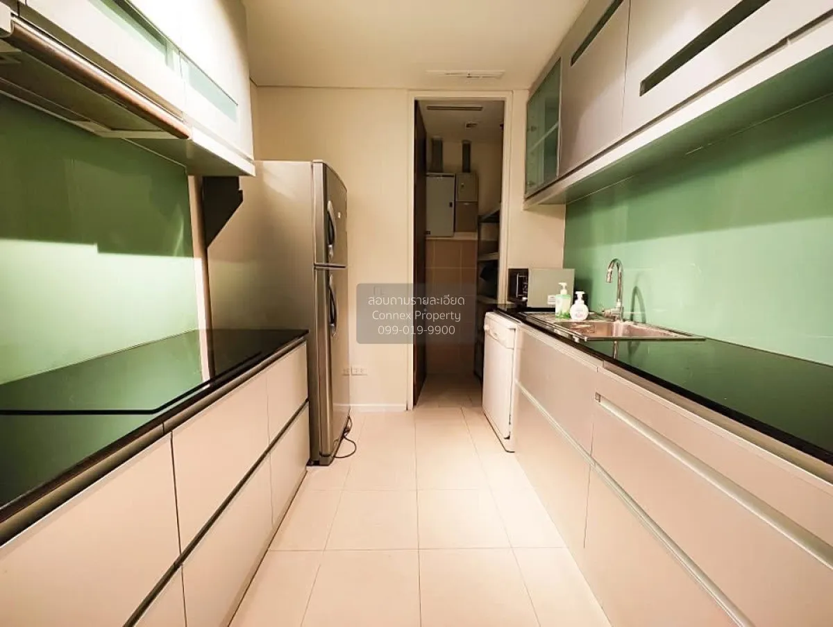 For Rent Condo , The Lakes , nice view , high floor , corner unit 4