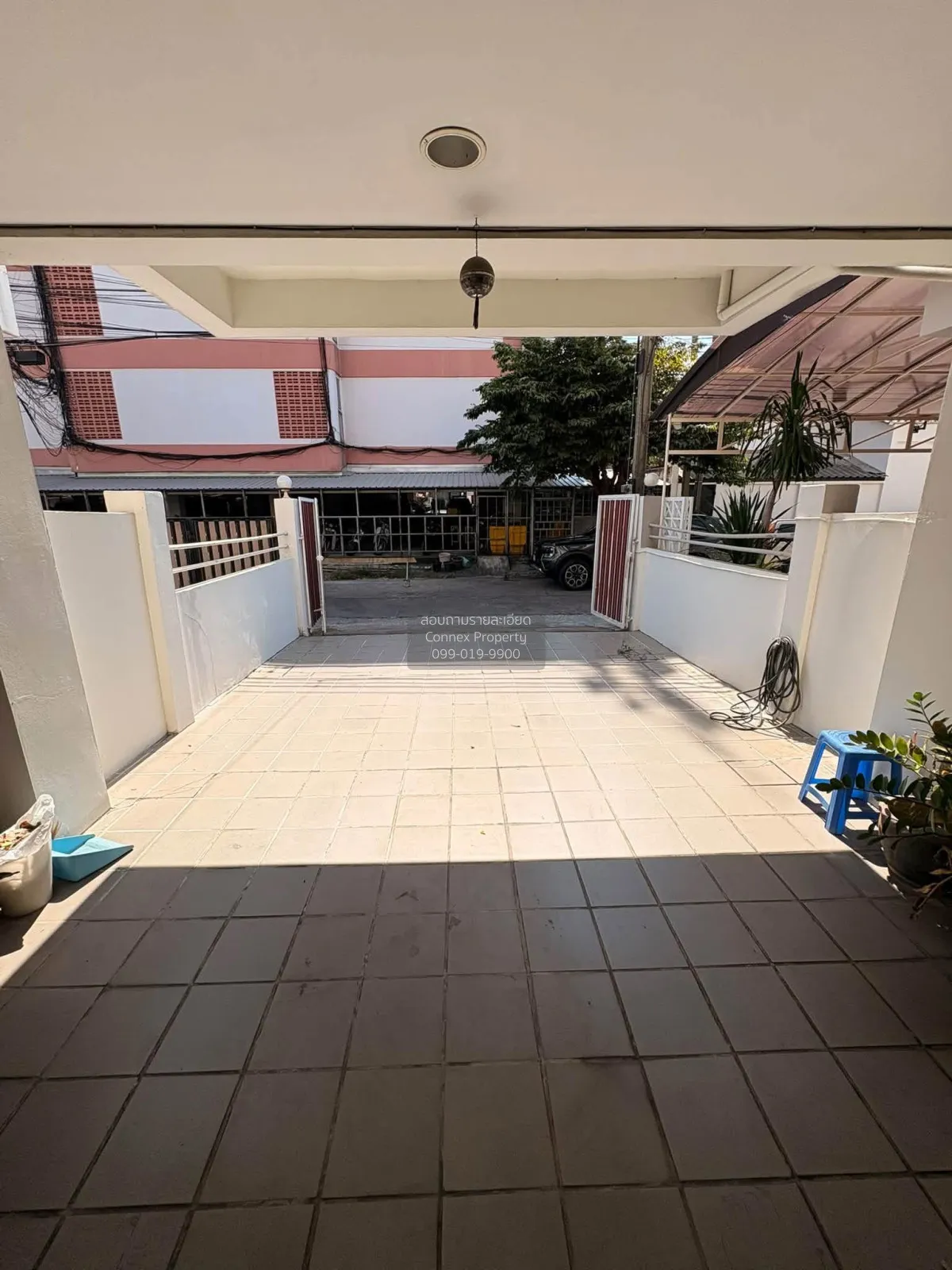 For Sale 4-Storey Townhome, Soi Thetsaban Songkhrao 2 Yaek 4 , La 2