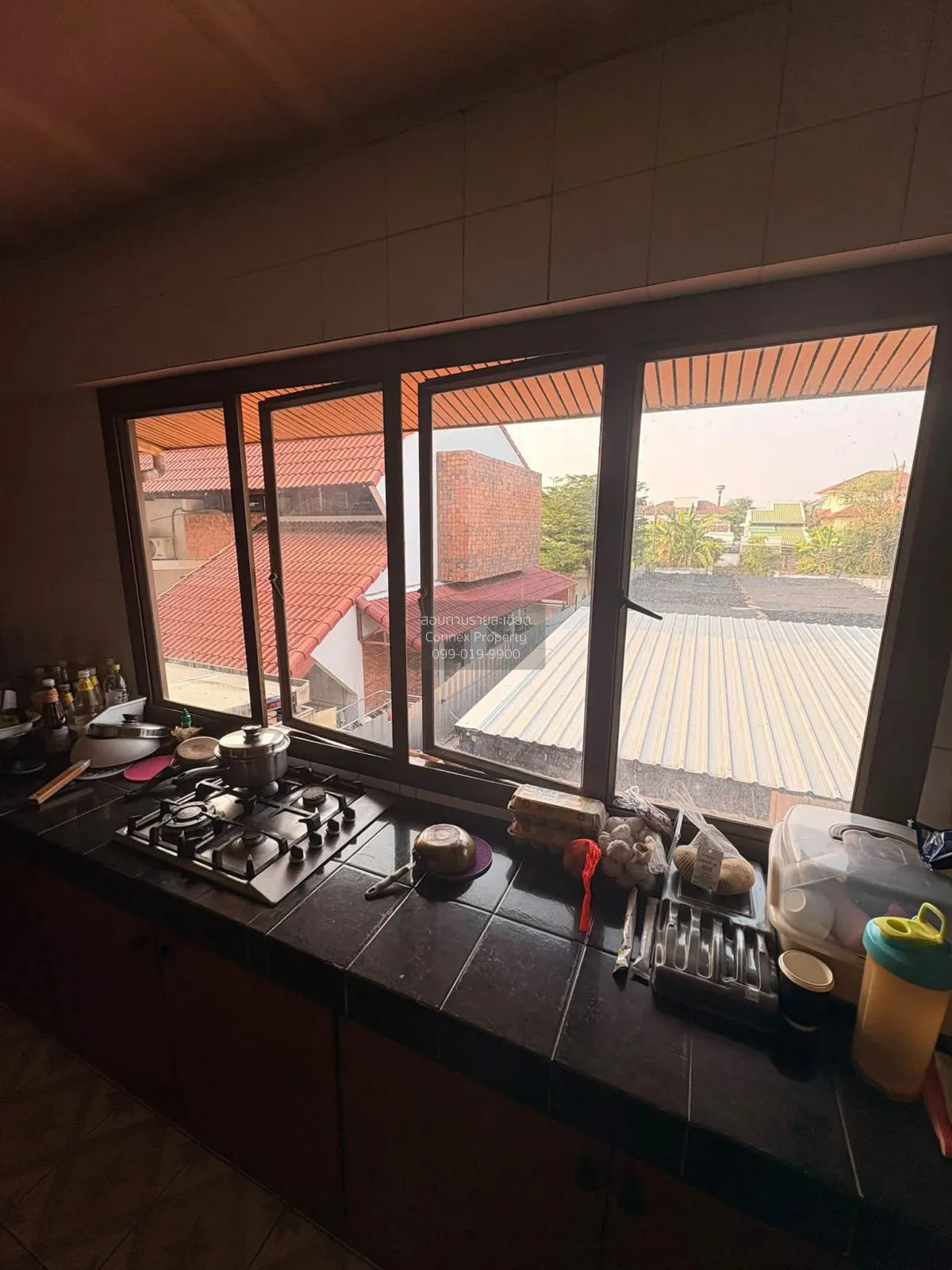 For Sale 4-Storey Townhome, Soi Thetsaban Songkhrao 2 Yaek 4 , La