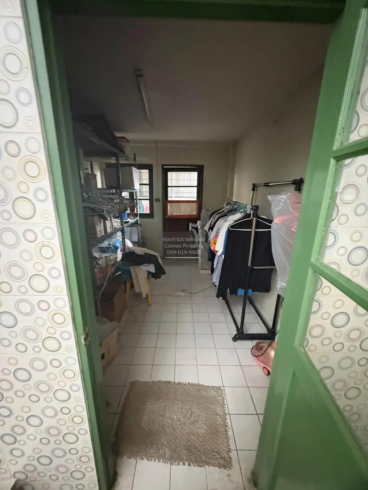 For Sale 4-Storey Townhome, Soi Thetsaban Songkhrao 2 Yaek 4 , La