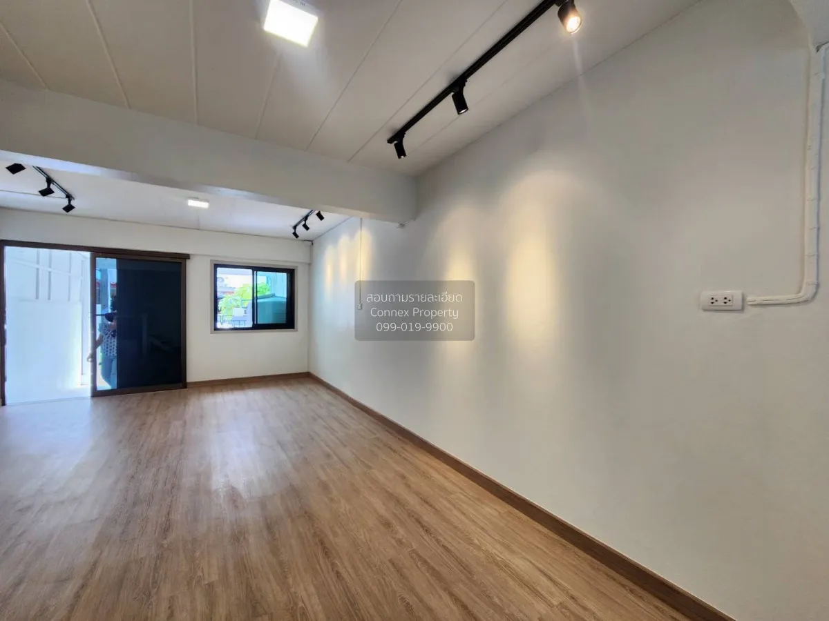 For Sale Townhouse/Townhome  , Baan Ua - Athorn Thalang , newly r