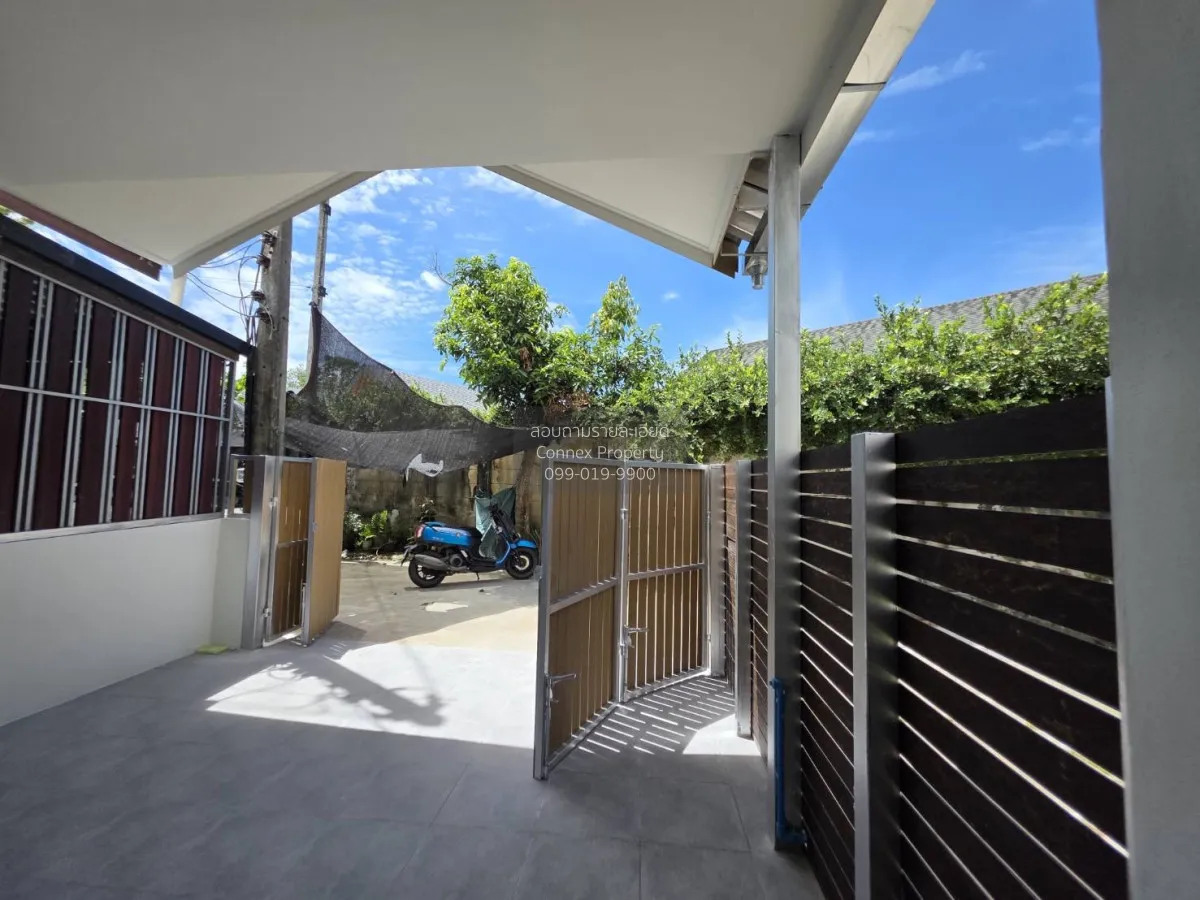 For Sale Townhouse Sakhu Soi 7 , newly renovated , Sakhu , Thalan