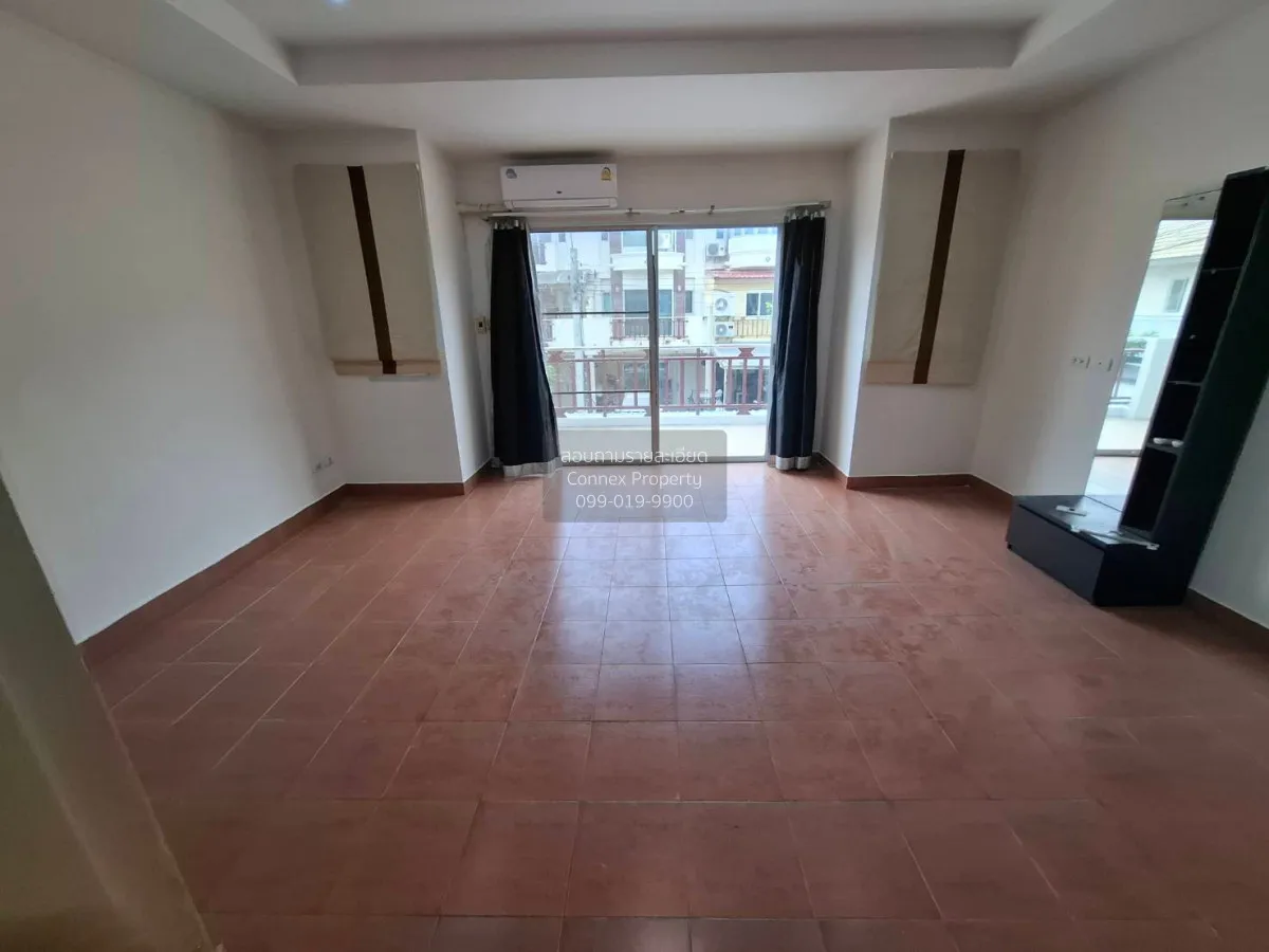 For Rent Townhouse/Townhome  , Supalai Park Ville 2 (Phaholyothin