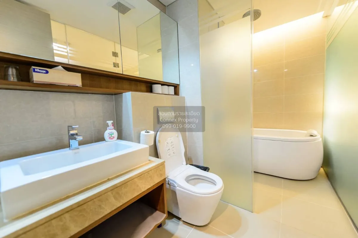 For Sale Condo , Siamese ThirtyNine , high floor , BTS-Phrom Phon