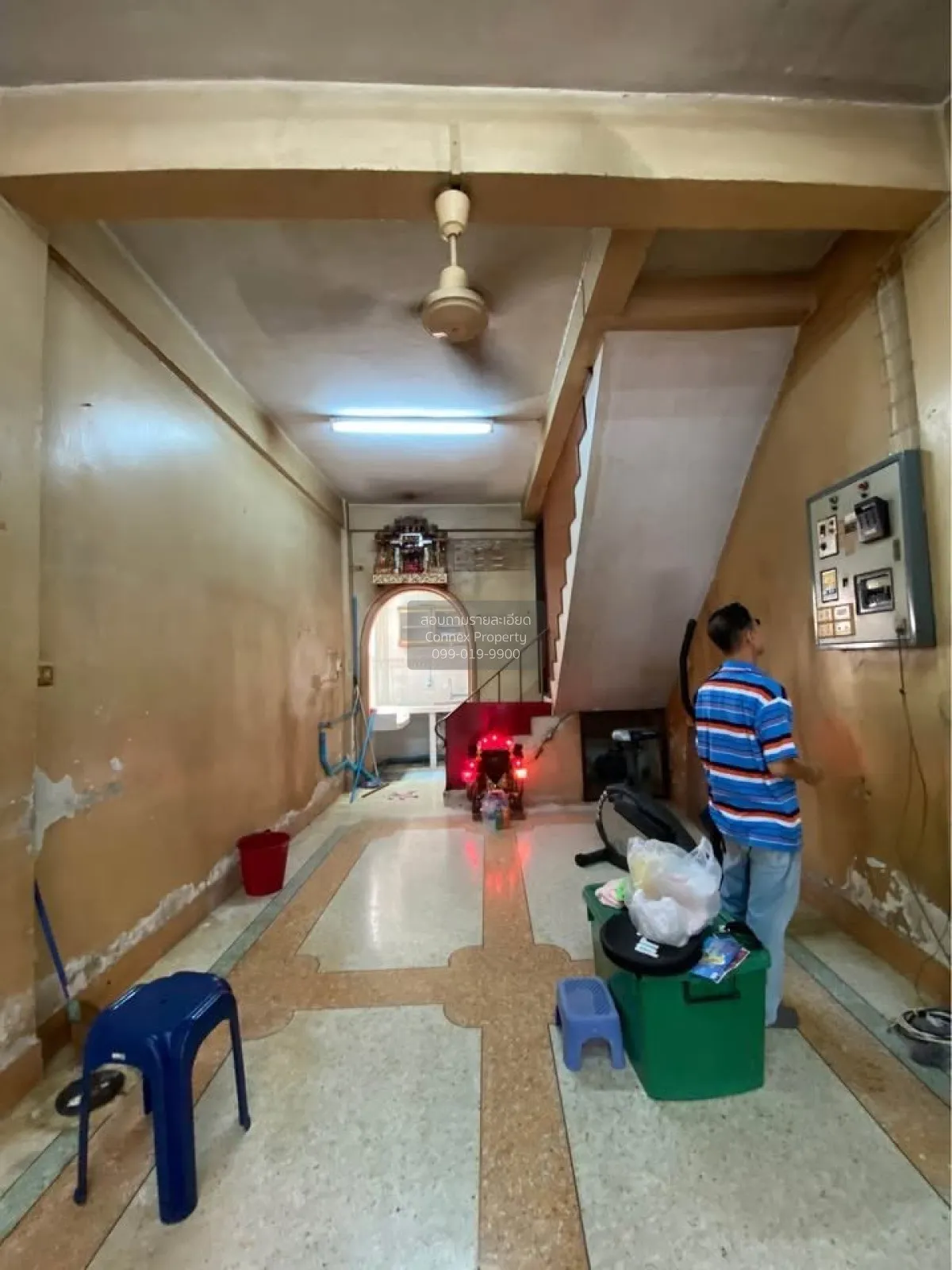 For Sale Commercial building near Iconsiam, Tha Din Daeng, Soi 16 2