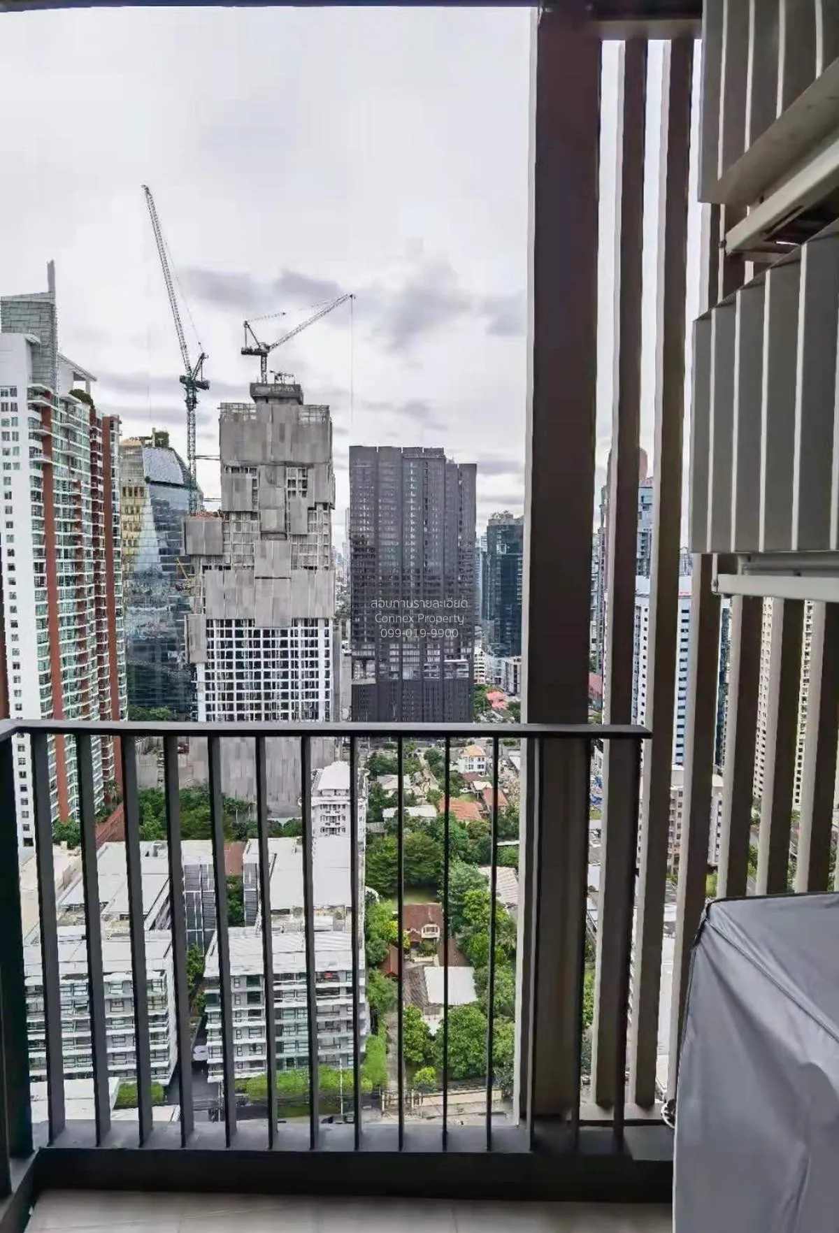 FOR RENT condo , RHYTHM Ekkamai , BTS-Ekkamai , Khlong Tan Nuea ,