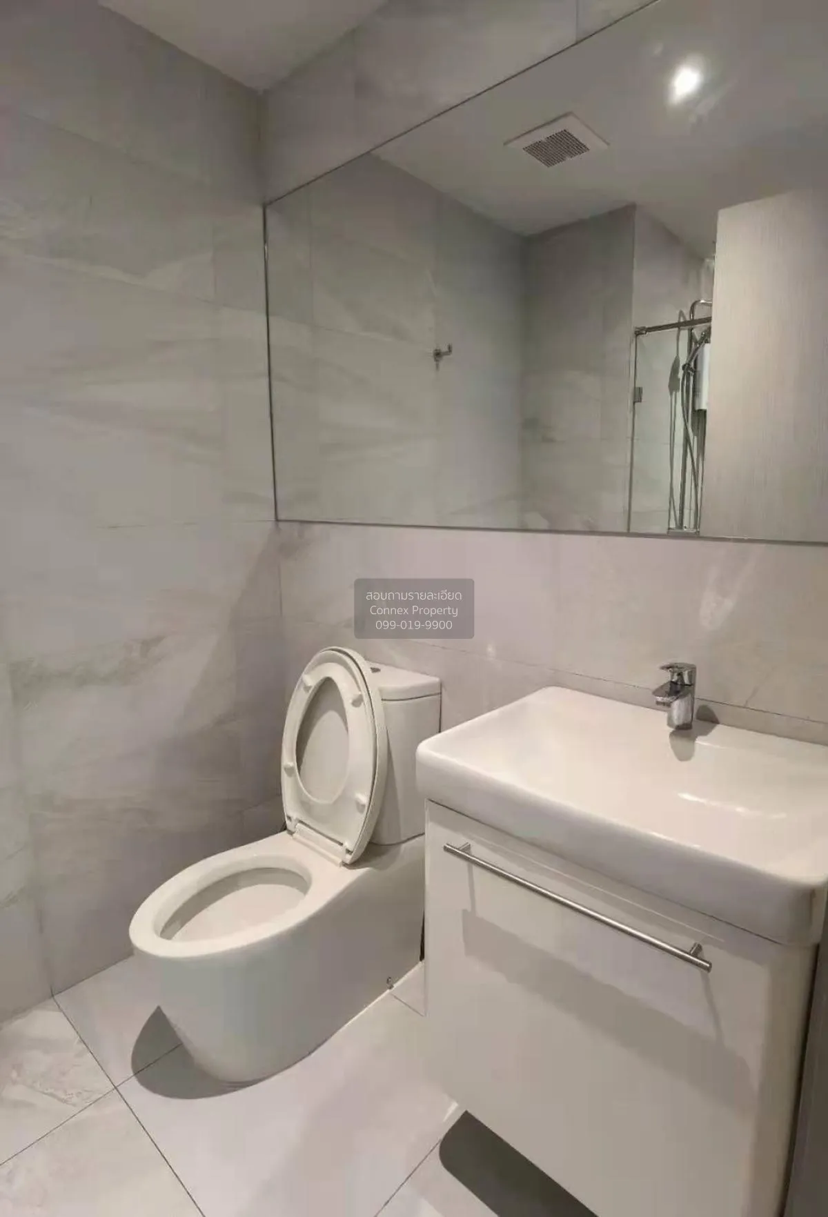 FOR RENT condo , RHYTHM Ekkamai , BTS-Ekkamai , Khlong Tan Nuea ,