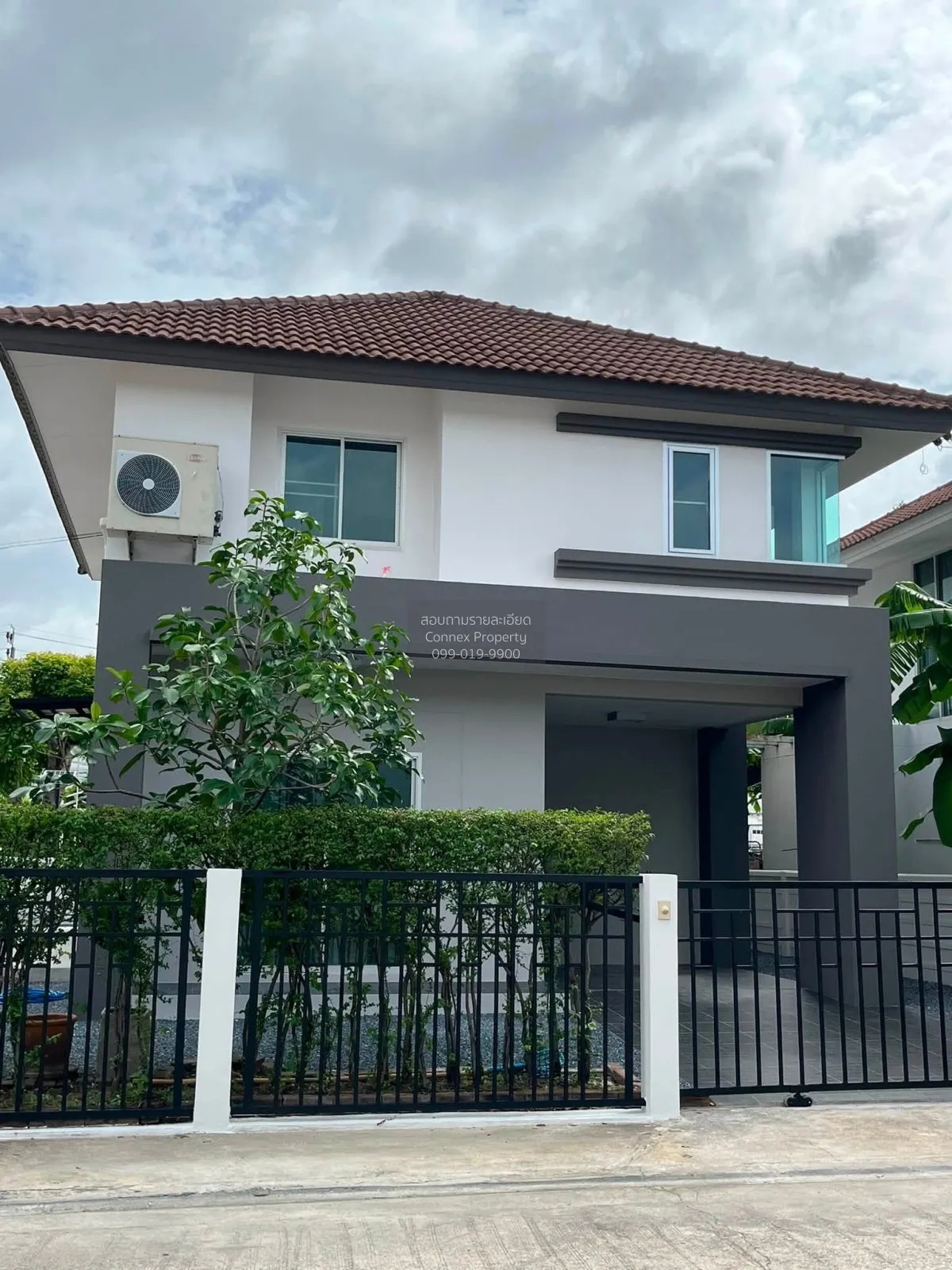 For Sale House , Saranthorn Private Phutabucha 36 , Bang Mot , Th 1