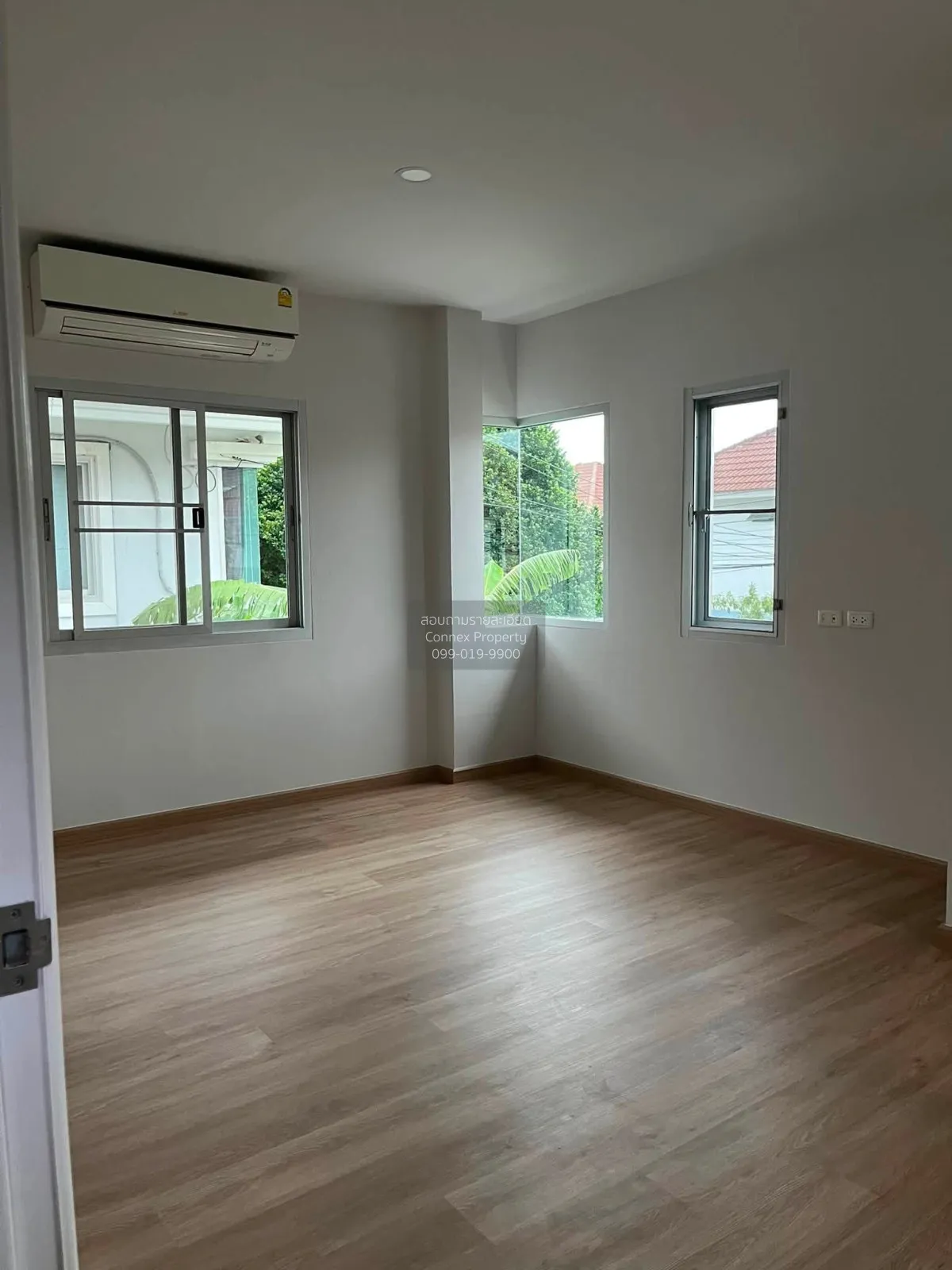 For Sale House , Saranthorn Private Phutabucha 36 , Bang Mot , Th
