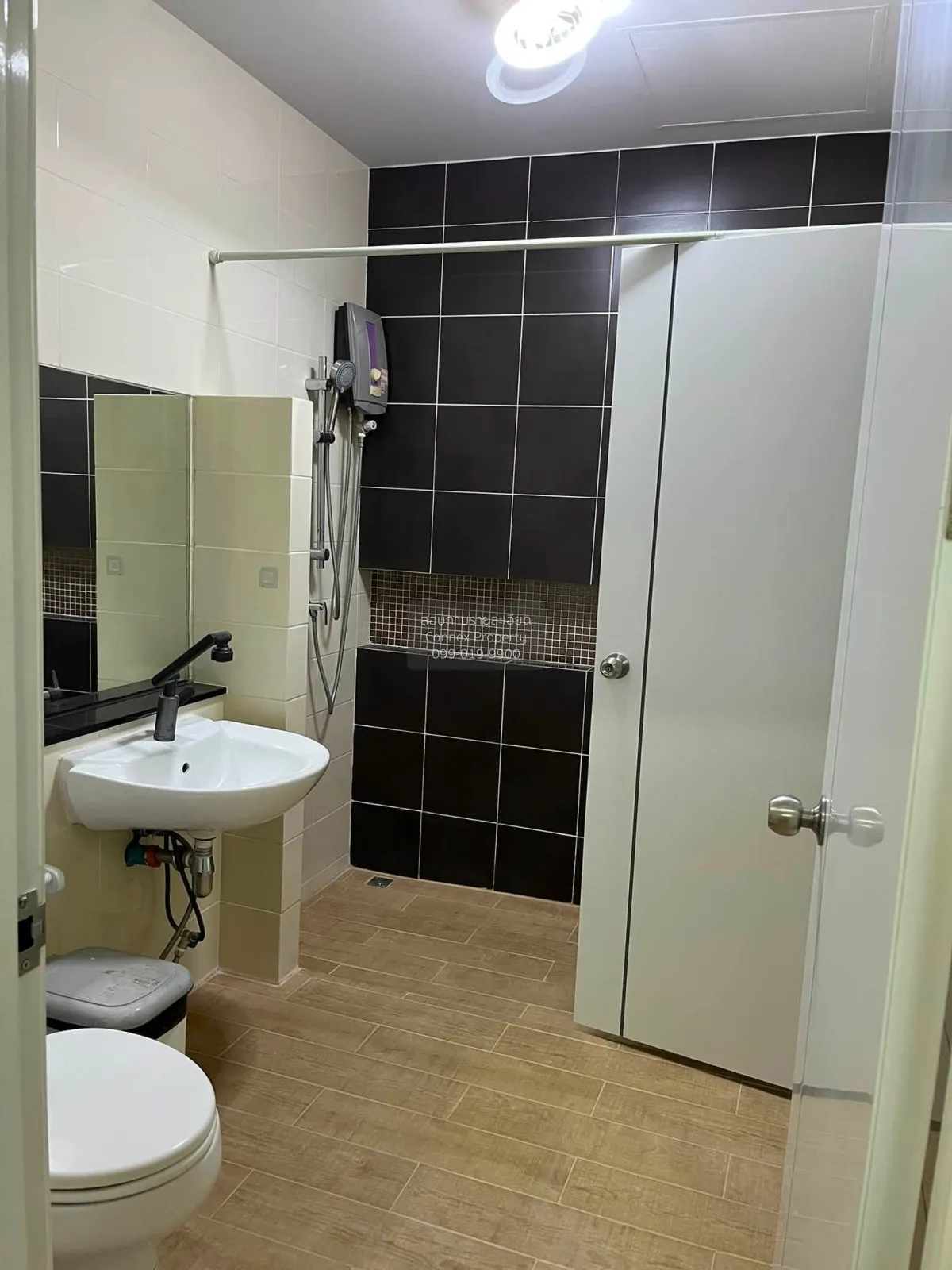 For Sale House , Saranthorn Private Phutabucha 36 , Bang Mot , Th