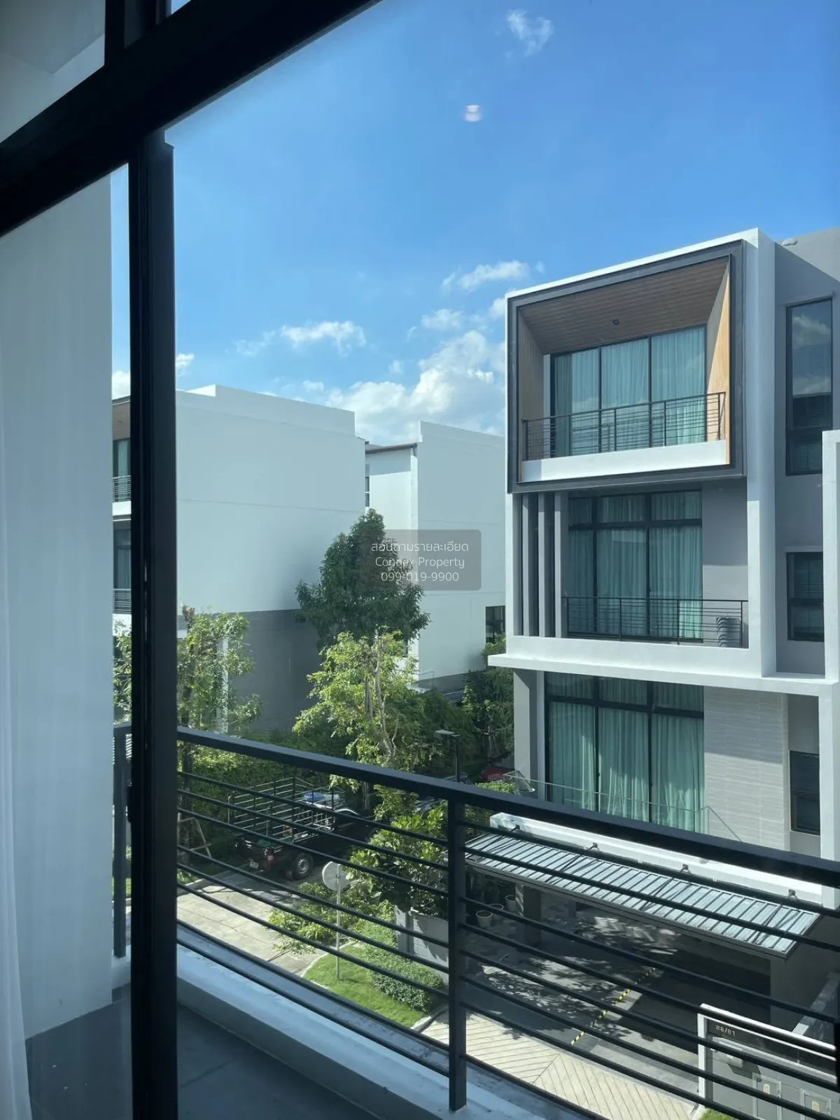 For Rent Townhouse/Townhome  , Nirvana DEFINE Srinakarin-Rama 9 ,
