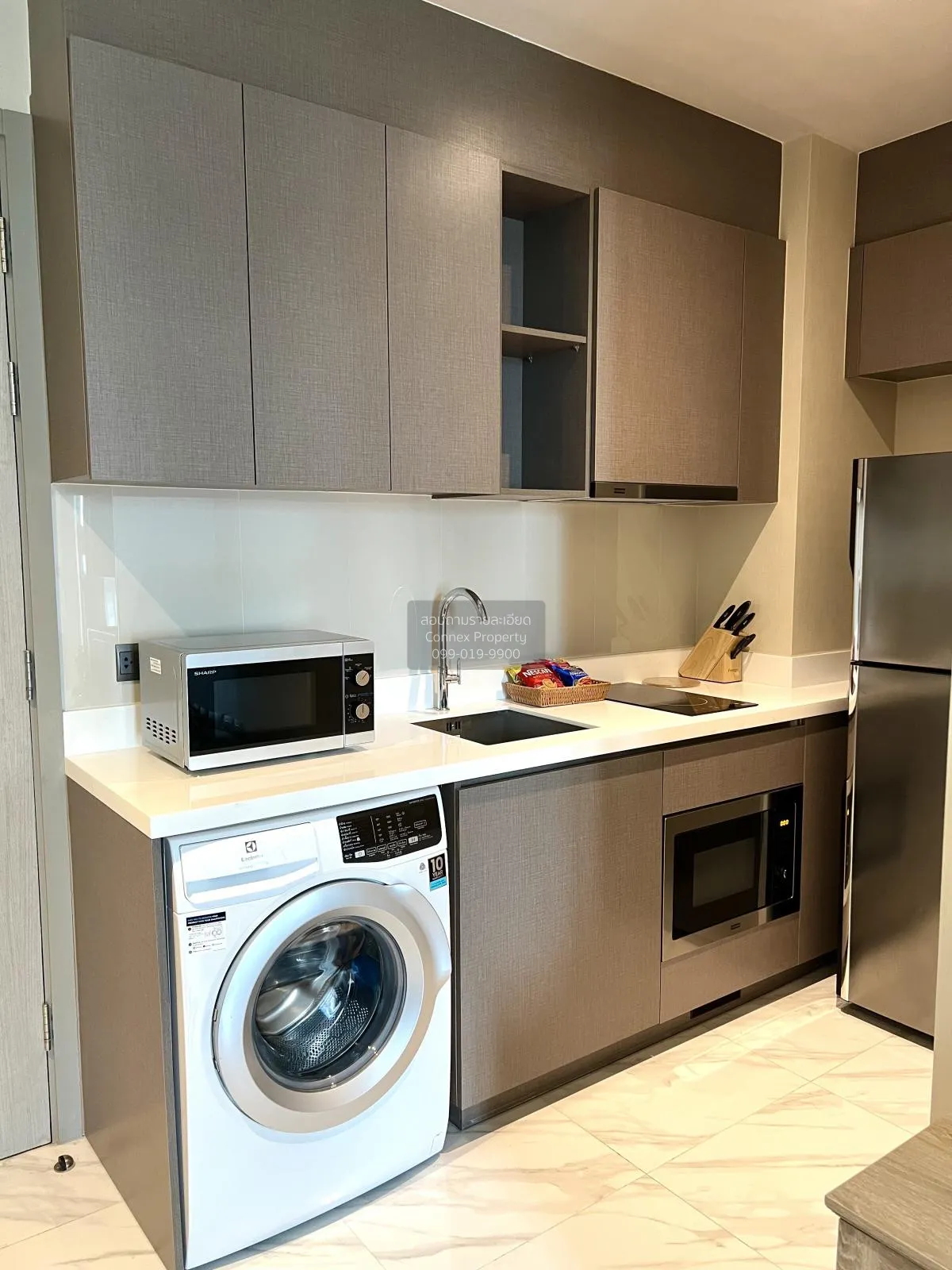 FOR RENT condo , RHYTHM Ekkamai , BTS-Ekkamai , Khlong Tan Nuea , 3