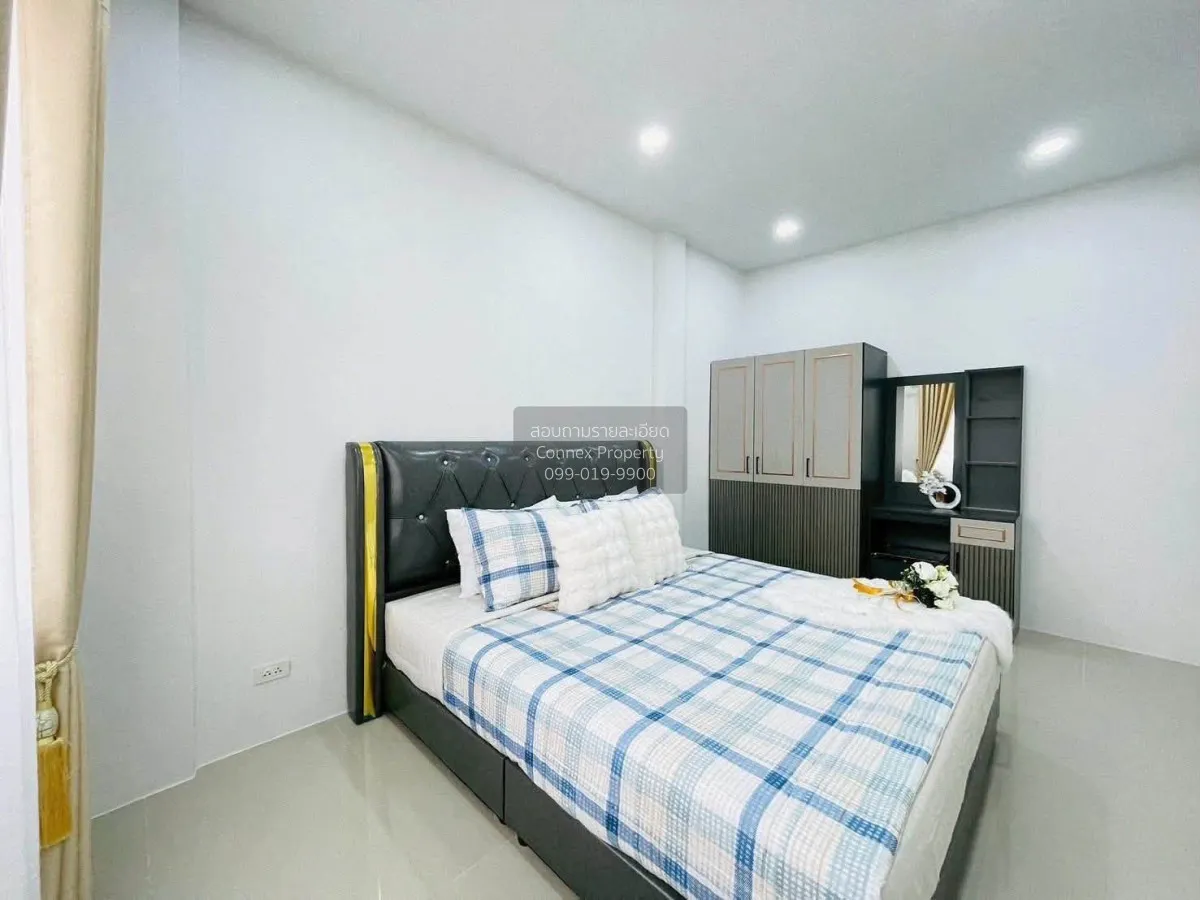 For Sale Townhouse/Townhome  , Ratanakorn Village 25 , Nong Prue 