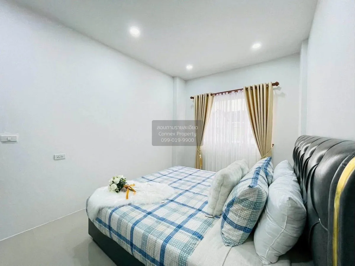 For Sale Townhouse/Townhome  , Ratanakorn Village 25 , Nong Prue 