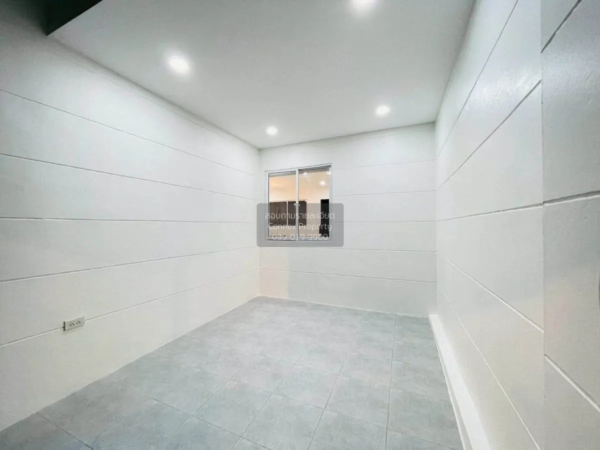 For Sale Townhouse/Townhome  , Ratanakorn Village 25 , Nong Prue 