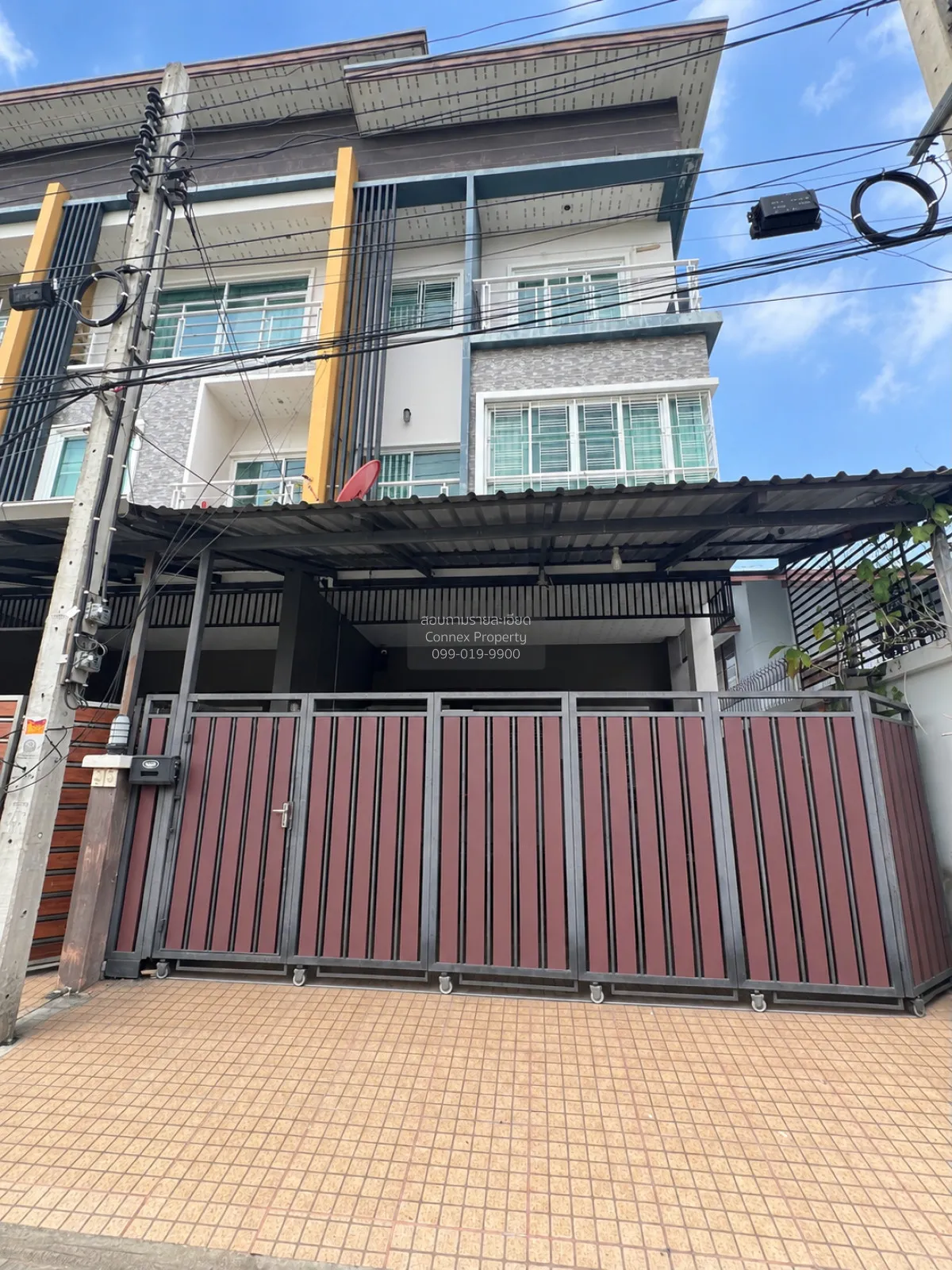 ขายทาวน์โฮม 3 ชั้น ซอยพหลโยธิน 35 ใกล้ bts รัชโยธิน ห้องมุม ลาดยา 1
