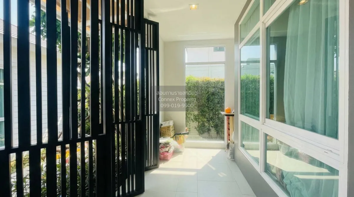 For Sale House , Mantana Onnut - Wongwaen 5 , wide frontage , Dok 4
