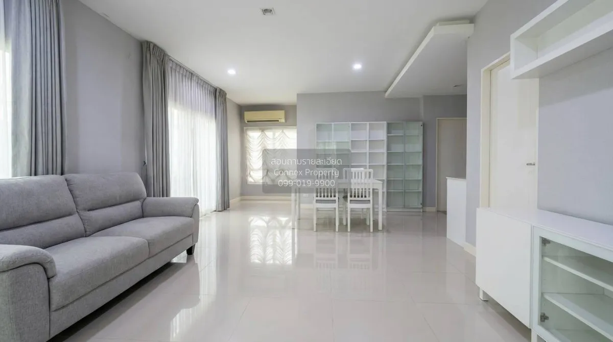 For Sale House , Mantana Onnut - Wongwaen 5 , wide frontage , Dok