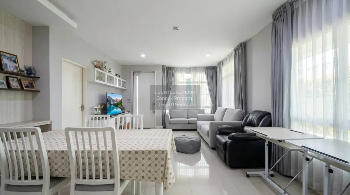 For Sale House , Mantana Onnut - Wongwaen 5 , wide frontage , Dok