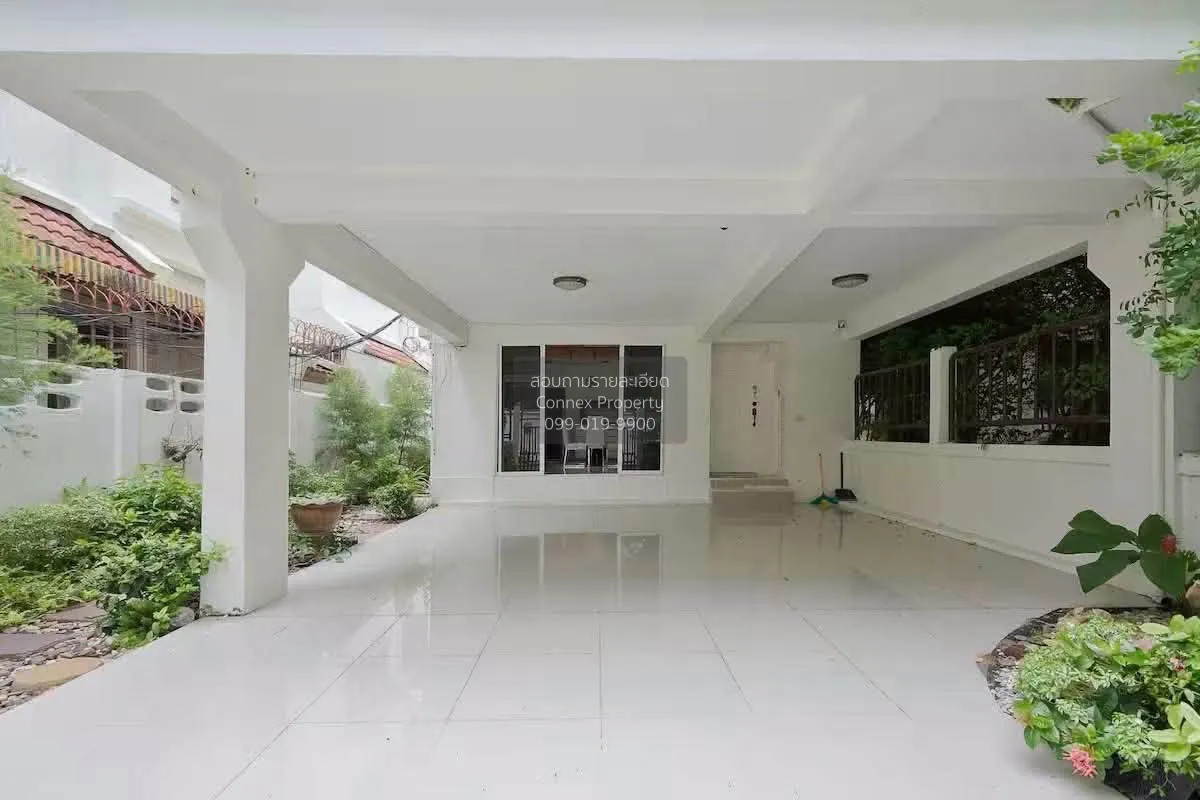 For Rent HOUSE SUKHUMVIT31 near Emporium , Terminal21Asok , BTS P 3