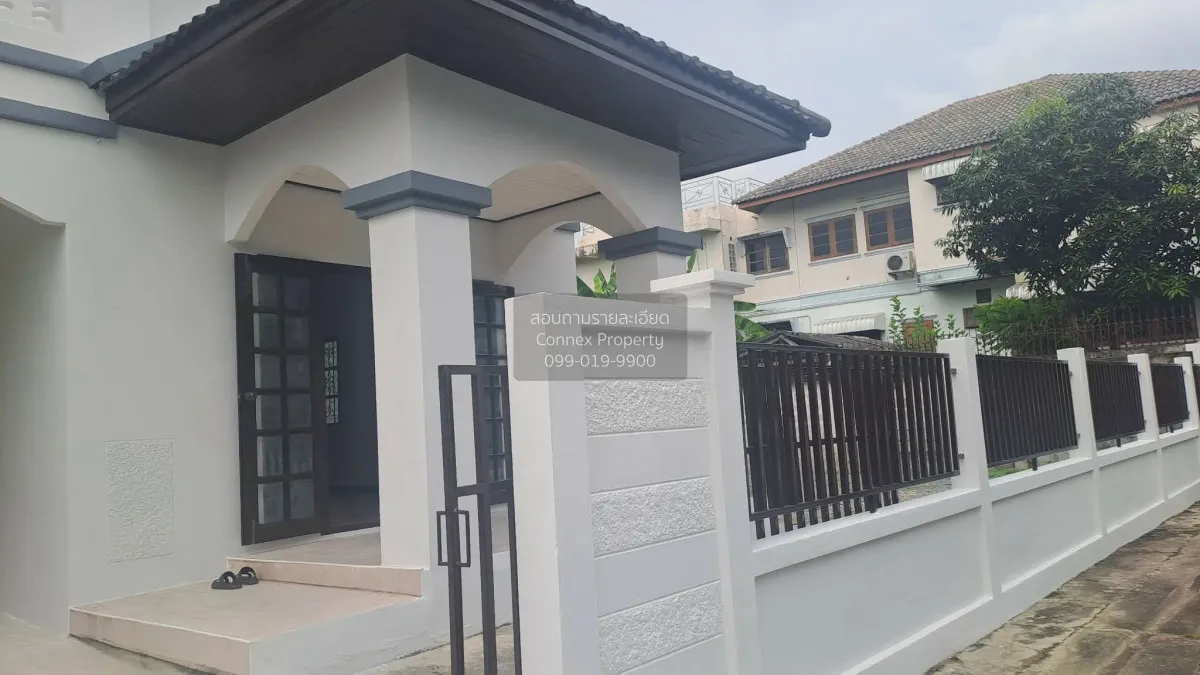 For Sale House , Thanaphat 2 , corner unit , wide frontage , newl 4