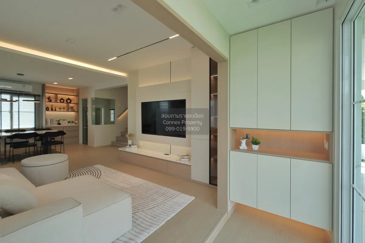 For Rent House , Villaggio 3 Srinakarin - Bangna , Bang Kaeo , Ba
