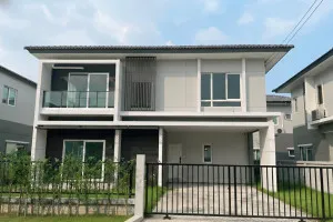 For Sale House , CENTRO Rama 9 - Krungthep Kreetha , Khlong Song Ton Noon , Lat Krabang , Bangkok , CX-175789