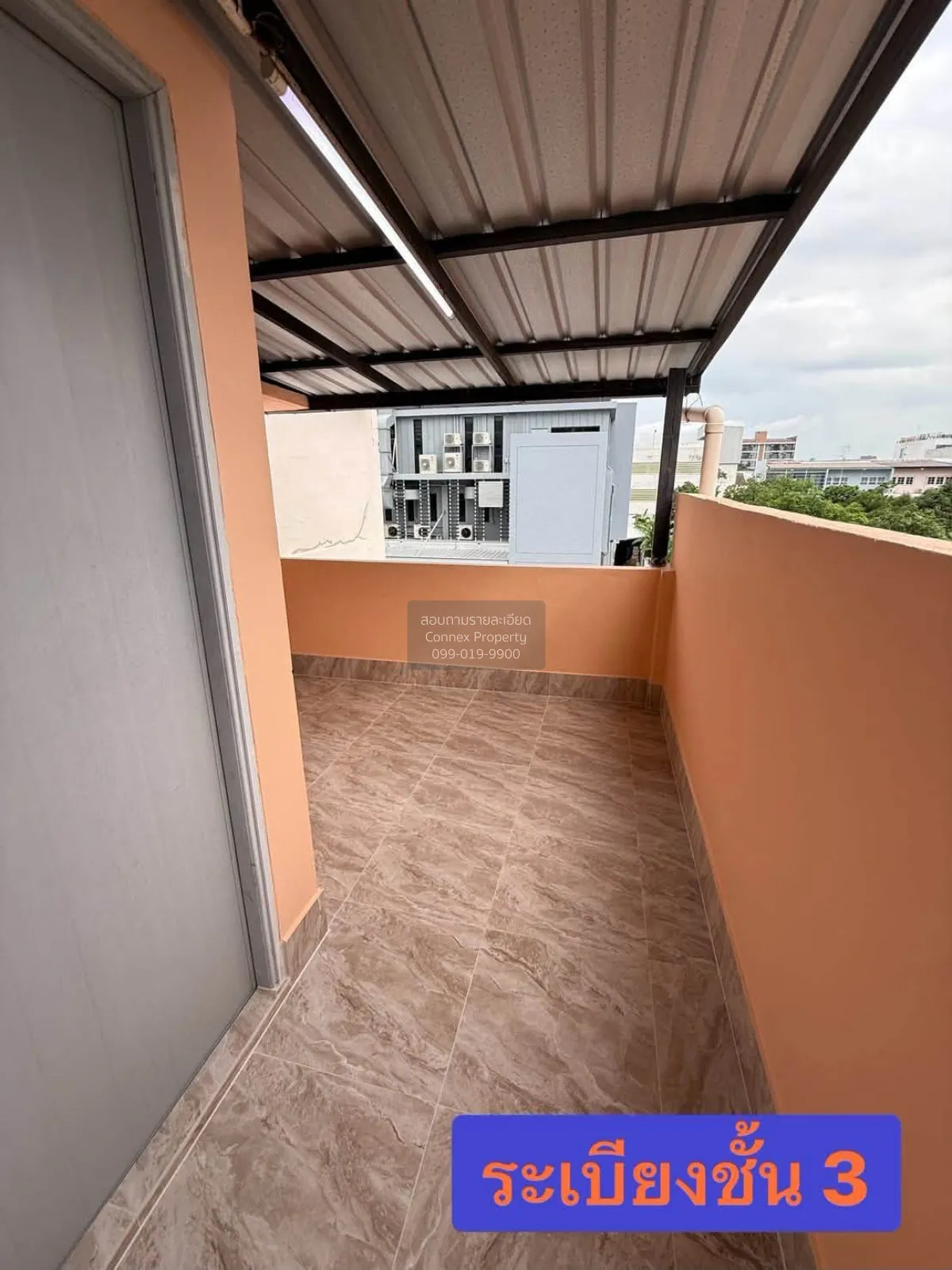 For Rent 3-story commercial building near Terminal 21 Rama 3 , co