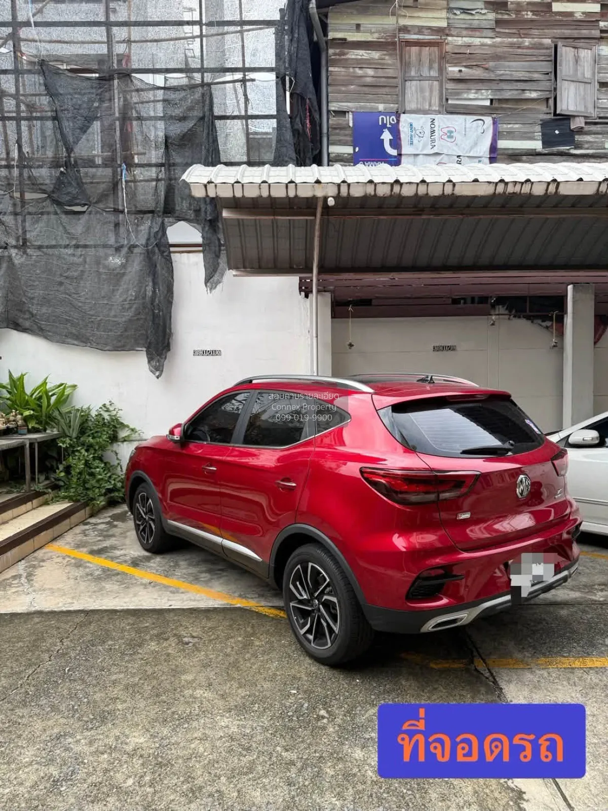 For Rent 3-story commercial building near Terminal 21 Rama 3 , co