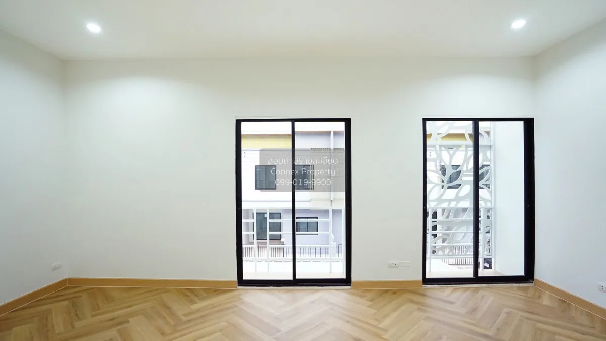 For Sale Townhouse/Townhome  , @Nice Vatcharapol-Theprak , newly 