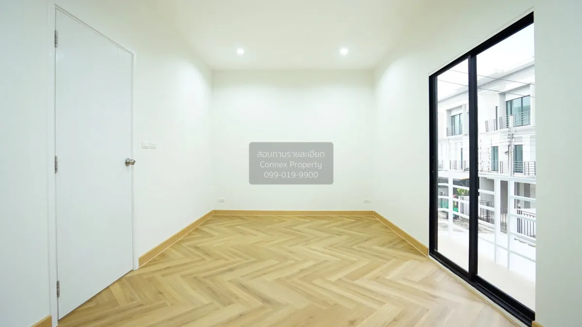For Sale Townhouse/Townhome  , @Nice Vatcharapol-Theprak , newly 