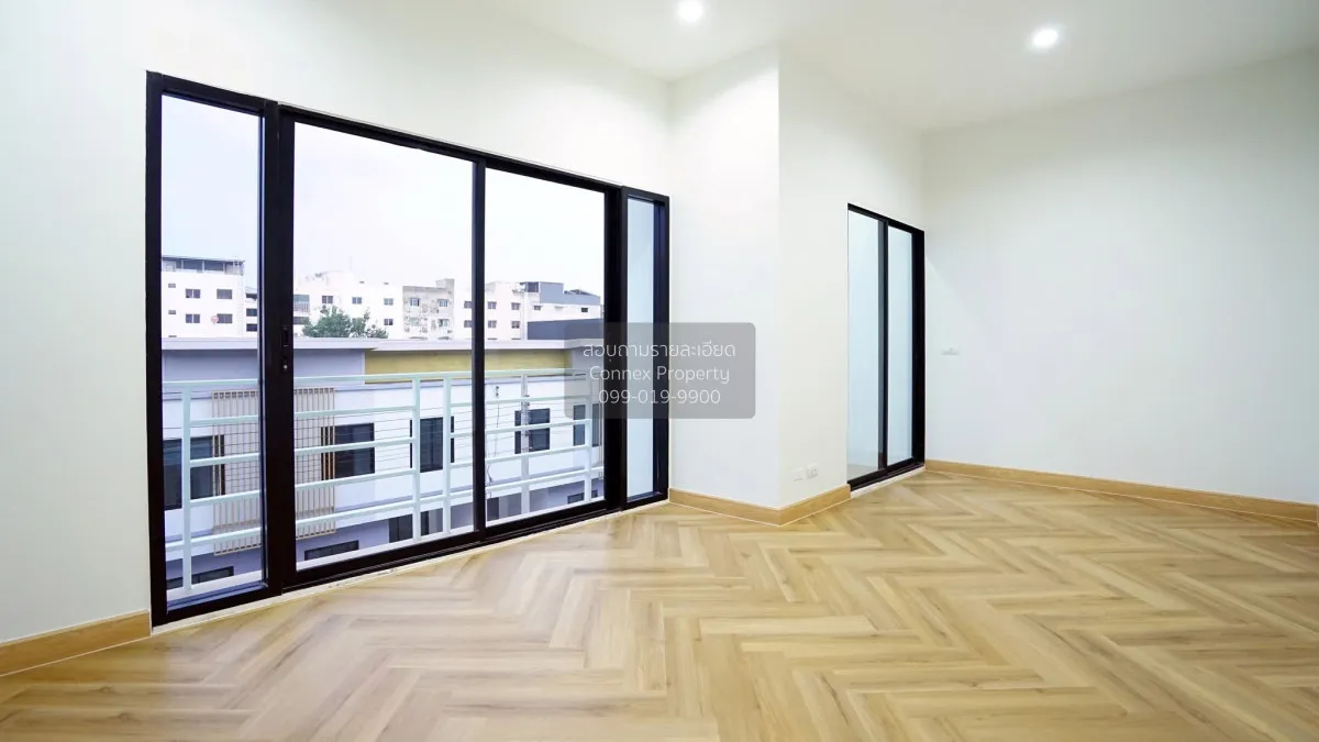 For Sale Townhouse/Townhome  , @Nice Vatcharapol-Theprak , newly 
