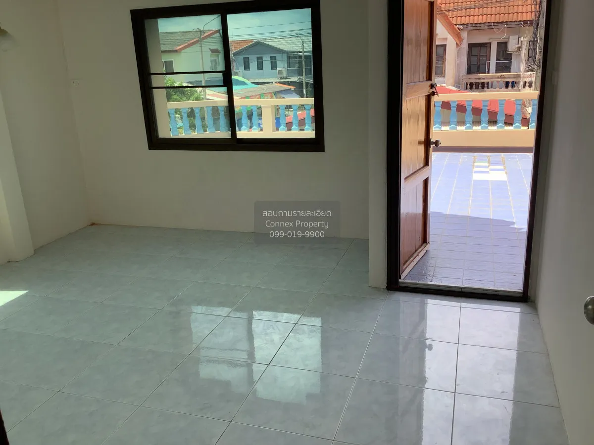 ขายทาวน์เฮ้าส์/ทาวน์โฮม  บ้านบัวทอง 2 ห้องมุม รีโนเวทใหม่ บางรักพ