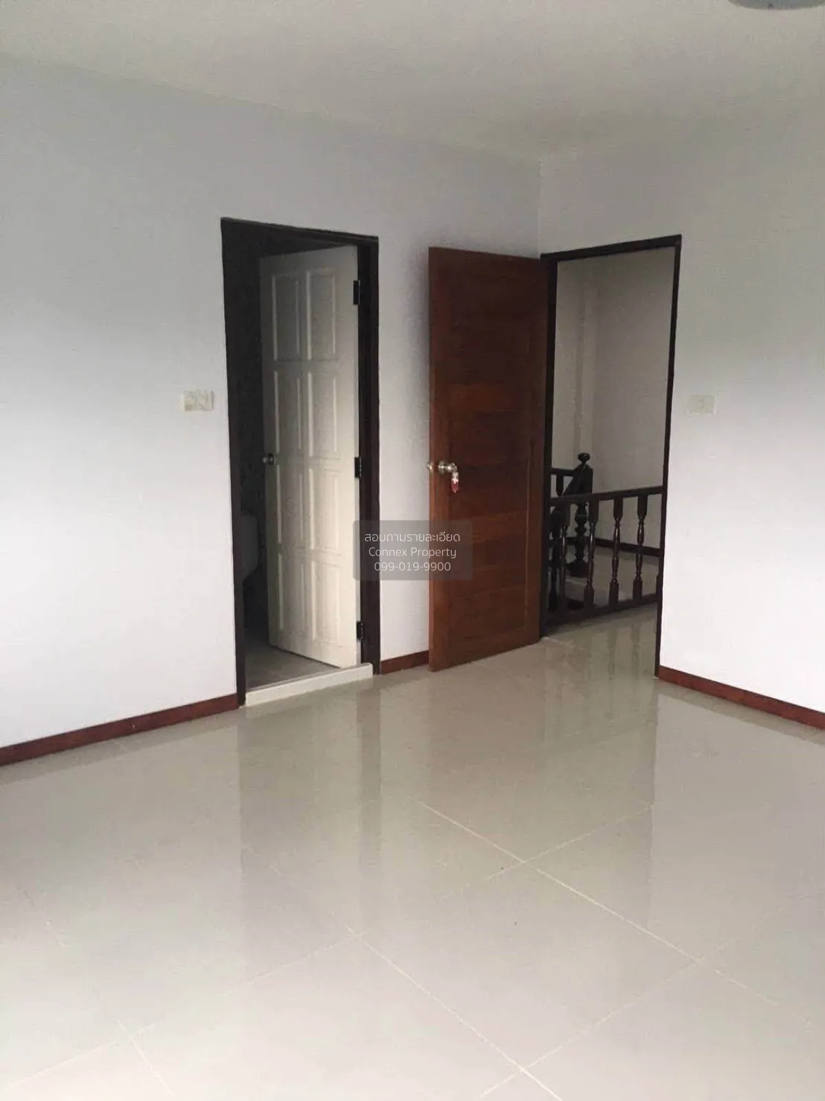For Sale 3-story townhouse on Vibhavadi 64 Alley, Laksi. 6 meters
