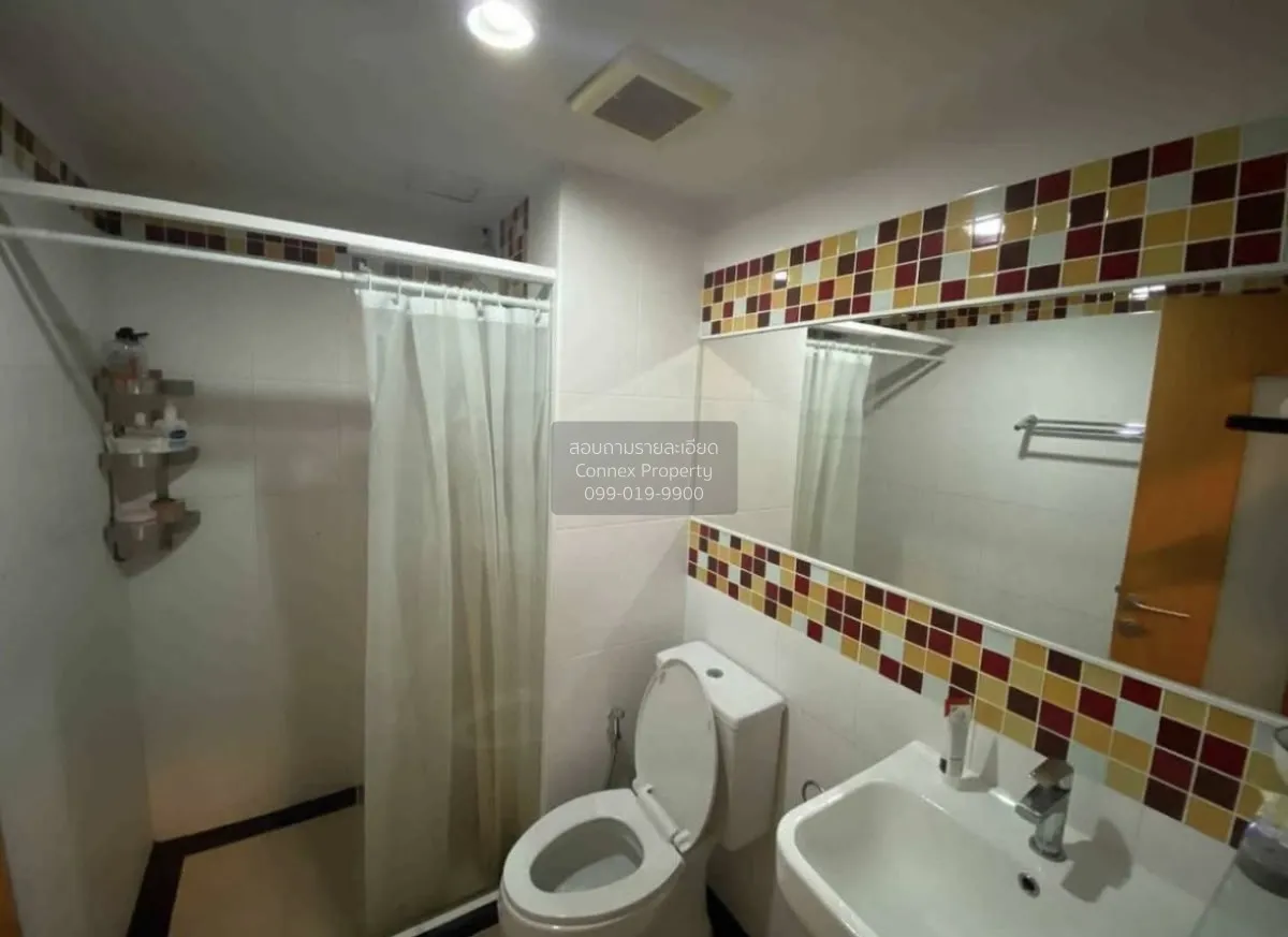 For Sale Condo , Regent Home 5 Ratchada 19 , corner unit , MRT-Ra