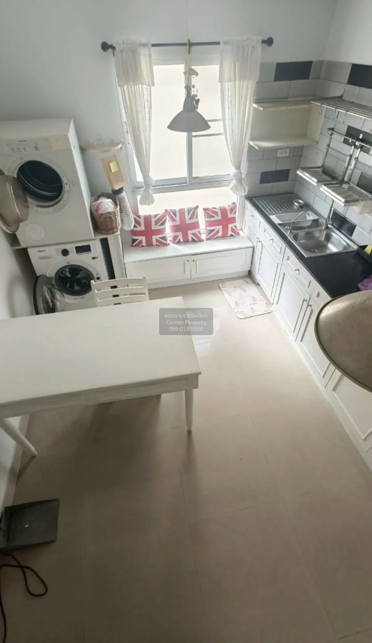 For Sale Condo , Regent Home 5 Ratchada 19 , corner unit , MRT-Ra